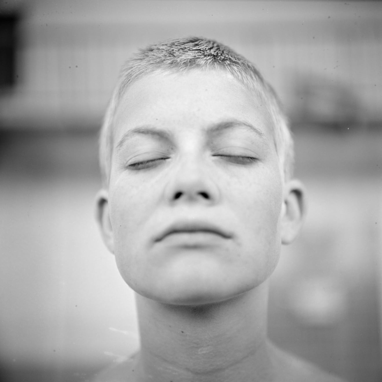 Tanja Ostojić, Personal Space photo series (1995-96), 1996