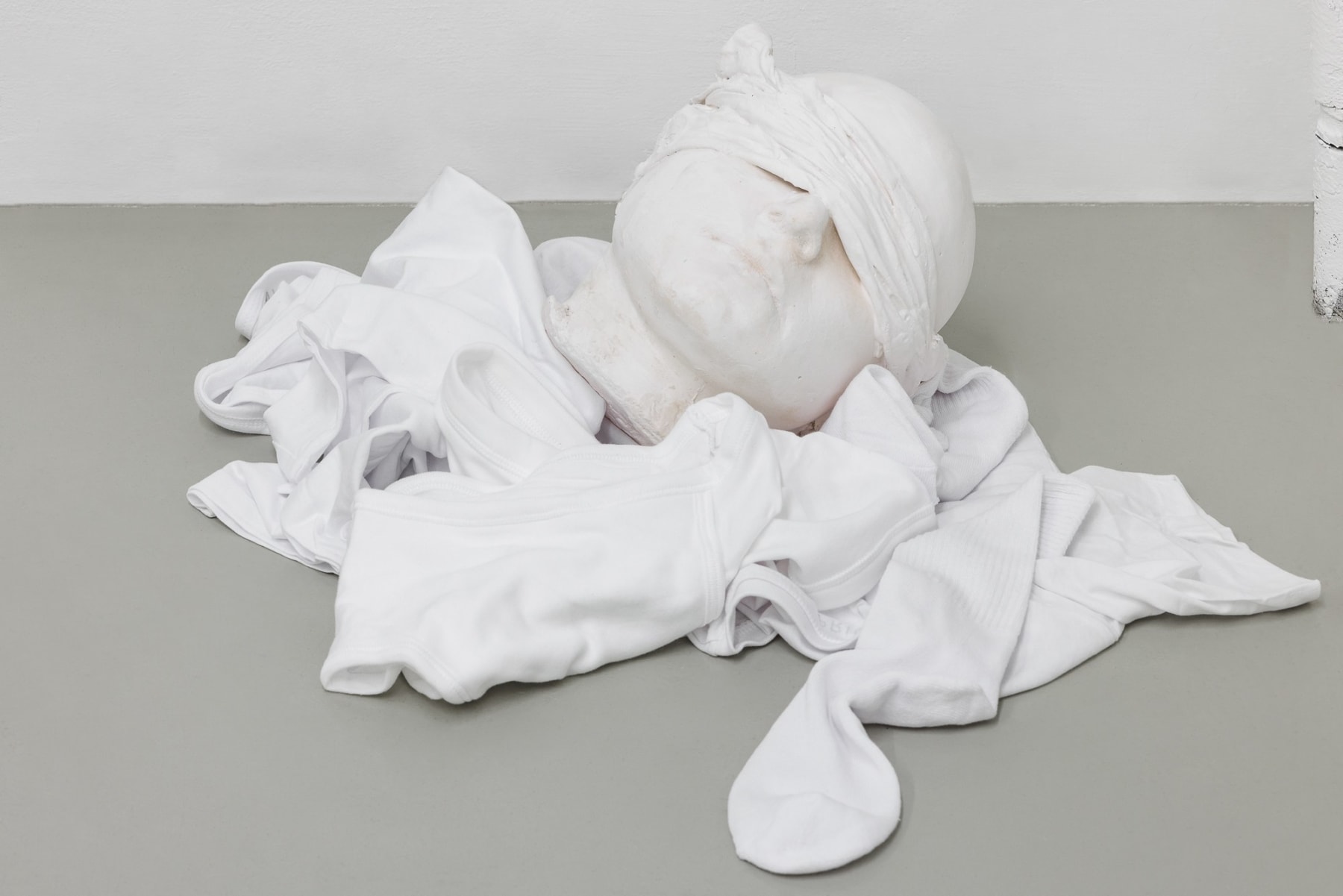 Reza Aramesh, Action 149.5: Study of the Head as Cultural Artefact, 2016