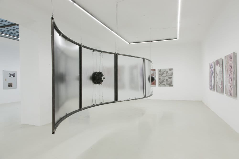 Hannah Perry, Its not there till its there; Galerie Kandlhofer; Installation view, 2018