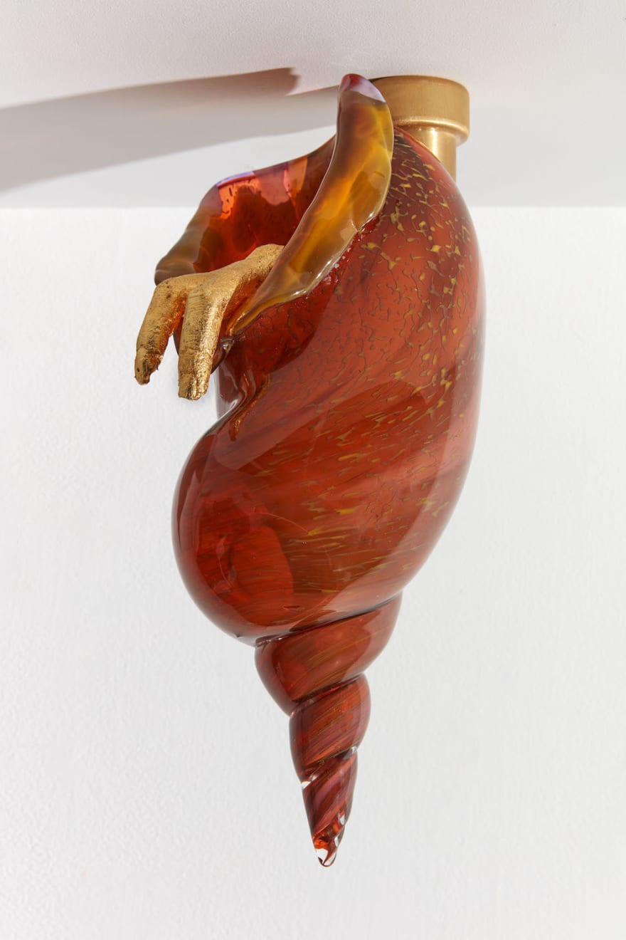 Kelly Akashi, Peeking , 2021