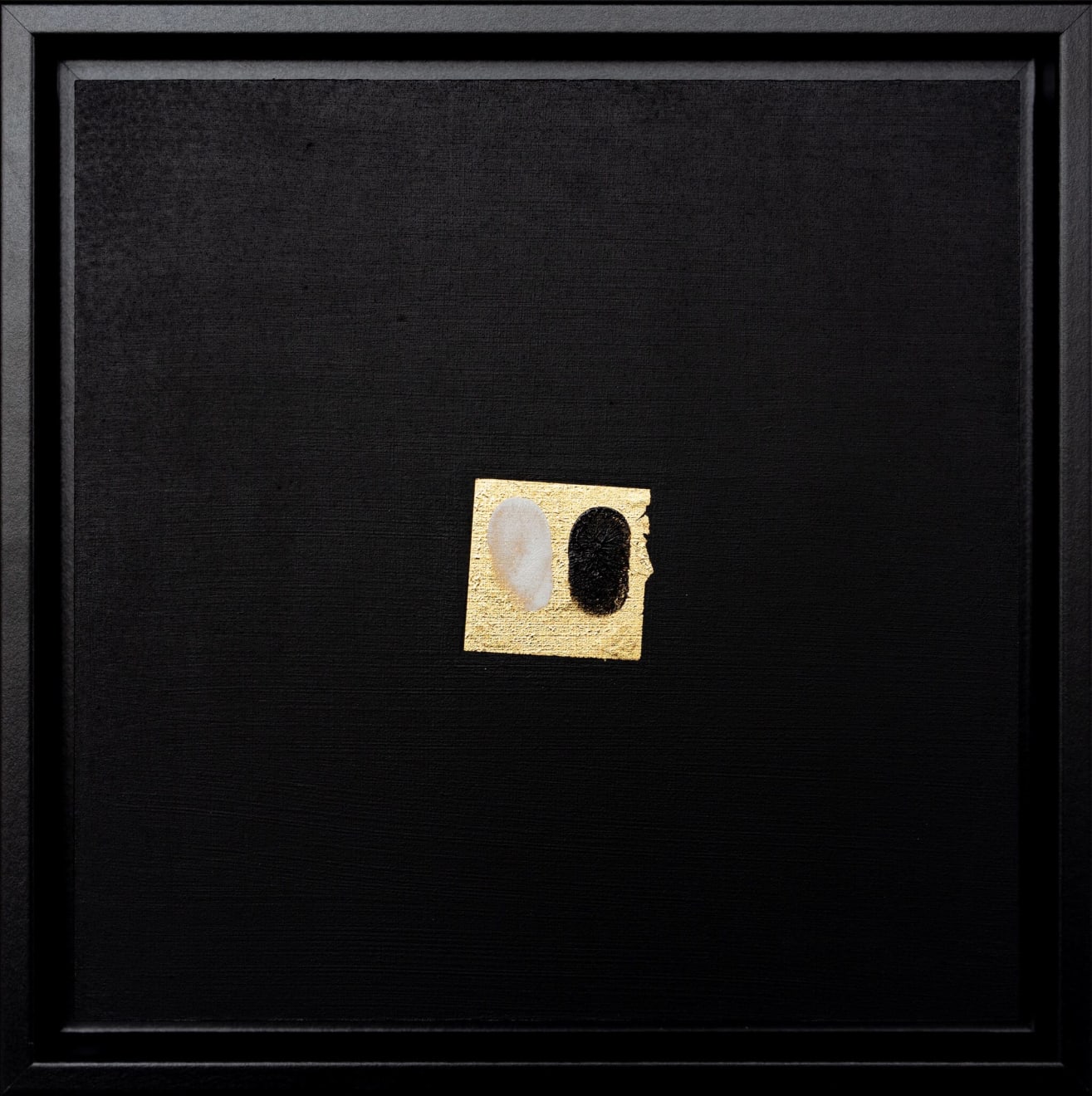 Mwangi Hutter, One Ground (Dazzling), (One Ground Series), 2023