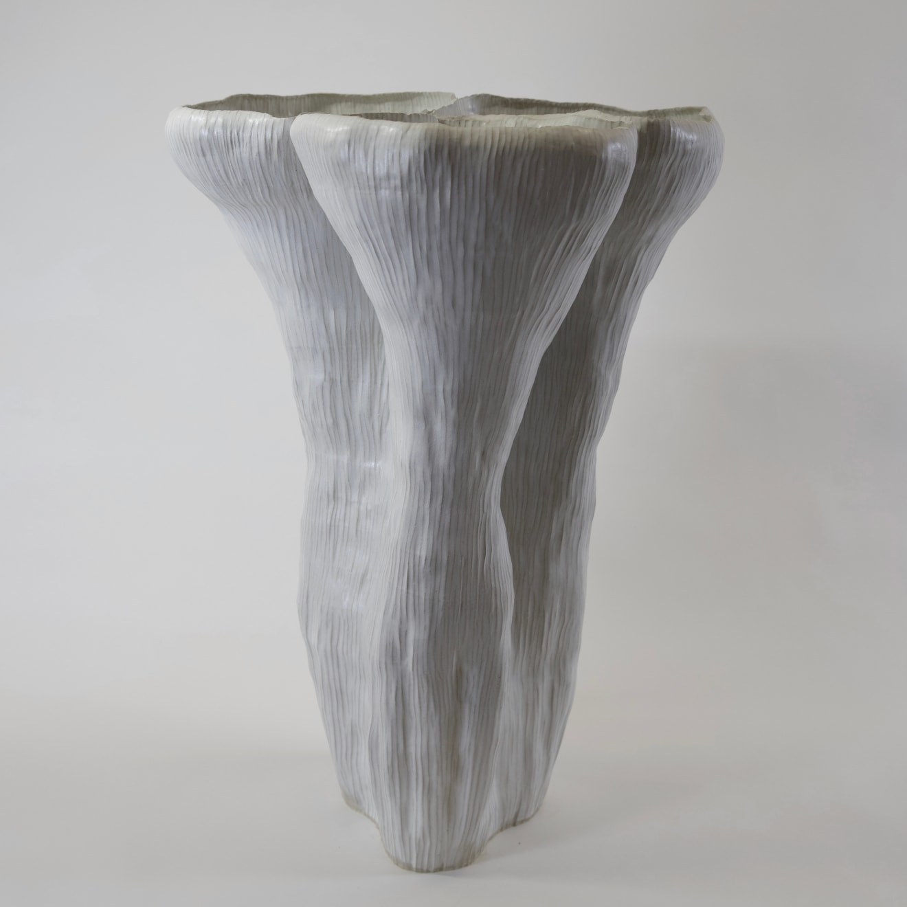 Kohl Tyler, Of wet to dry, of soft to hard, of light to heavy, 2025