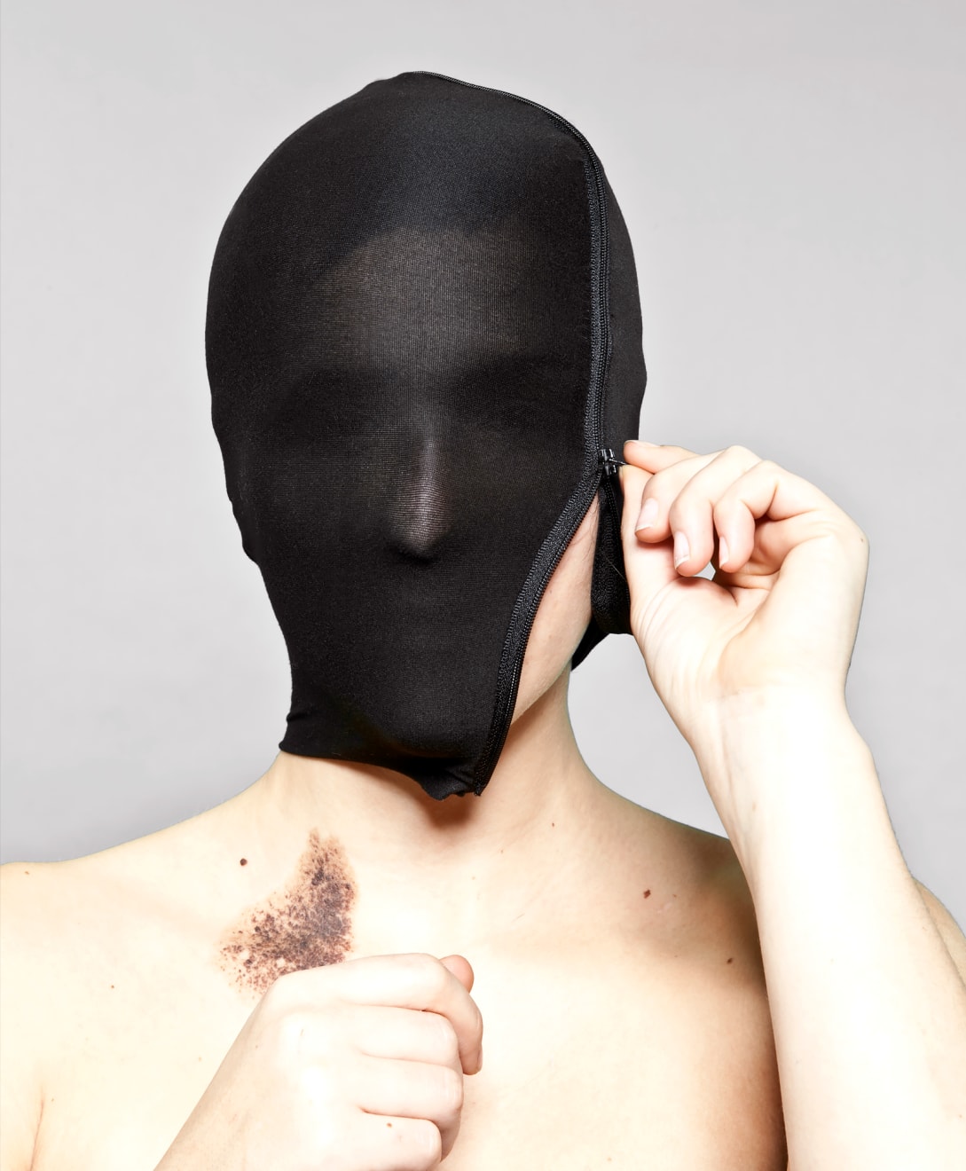 Mauren Brodbeck, Shame, 2013