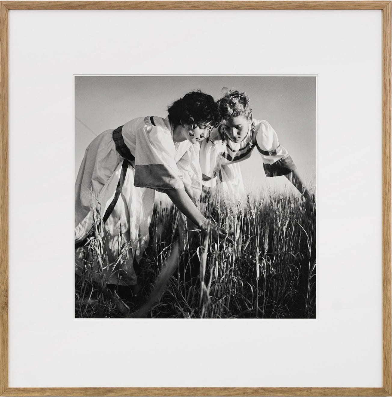 Micha Bar-Am, Rachel and Orna, Omer - Harvest ceremony, Kibbutz Ramat Yohanan, 1958
