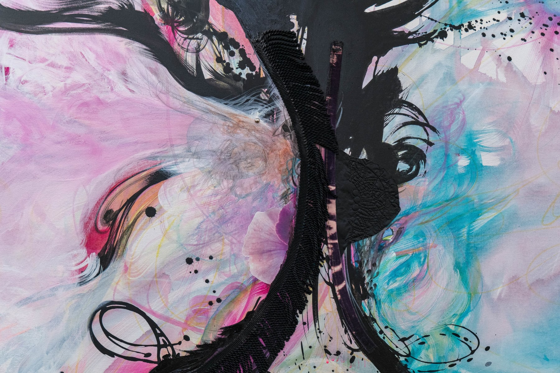 Shinique Smith, Voice in the air, 2024