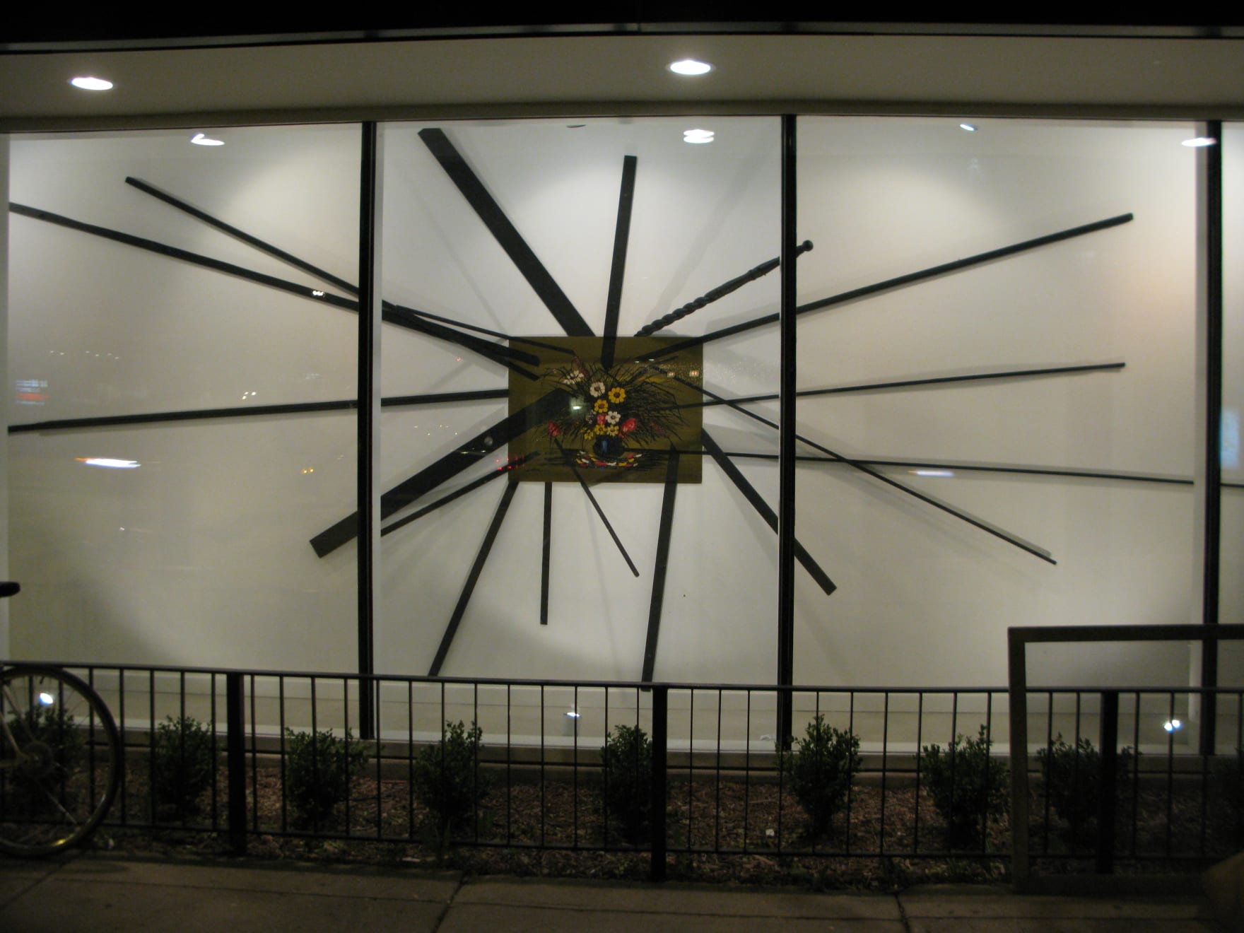 Jason Middlebrook, Floral Arrangement #1, 2010