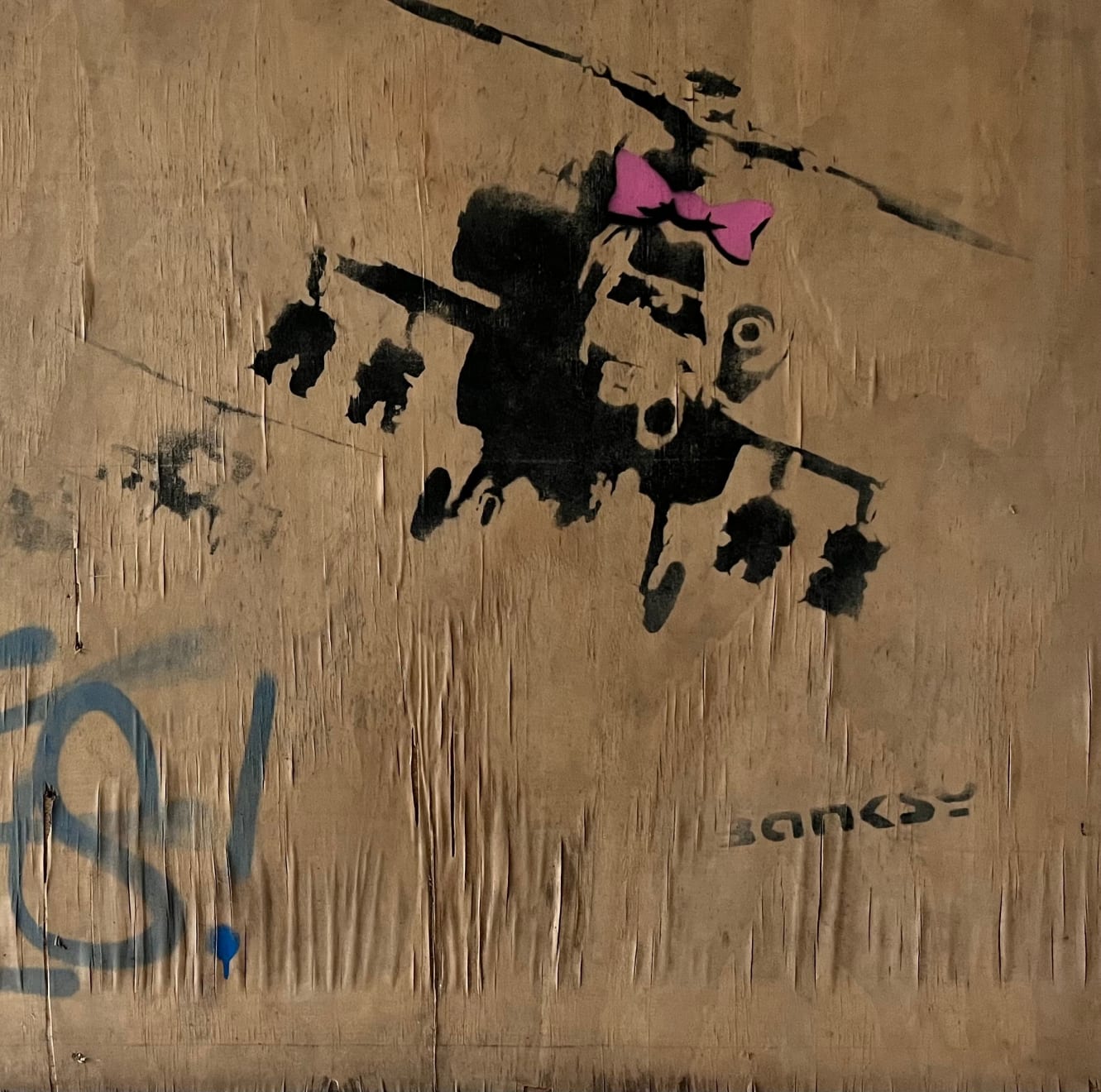 Banksy, Happy Choppers (Huge version)., 2002