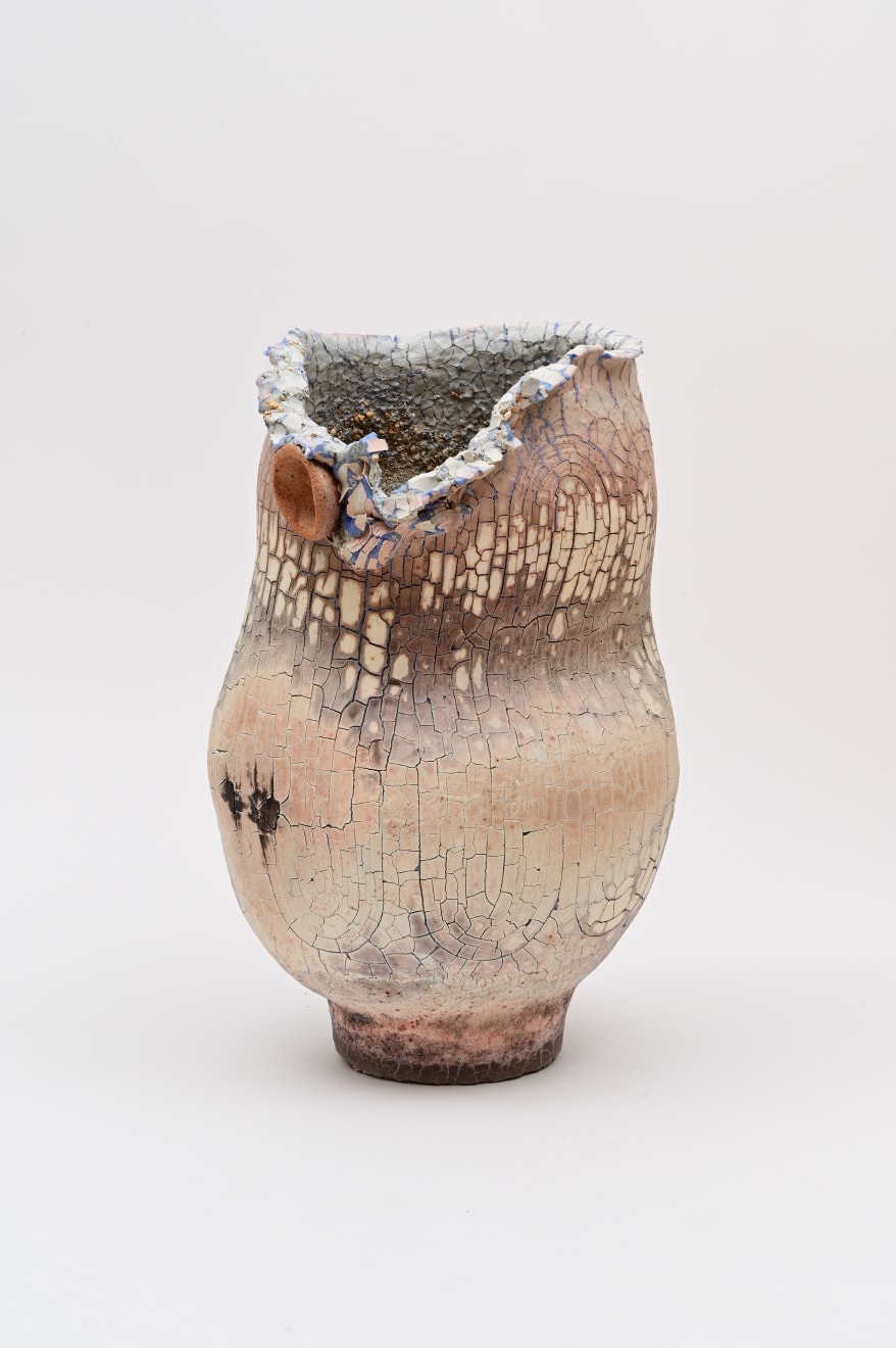 Masaomi Yasunaga, Stone vessel 石の器, 2024