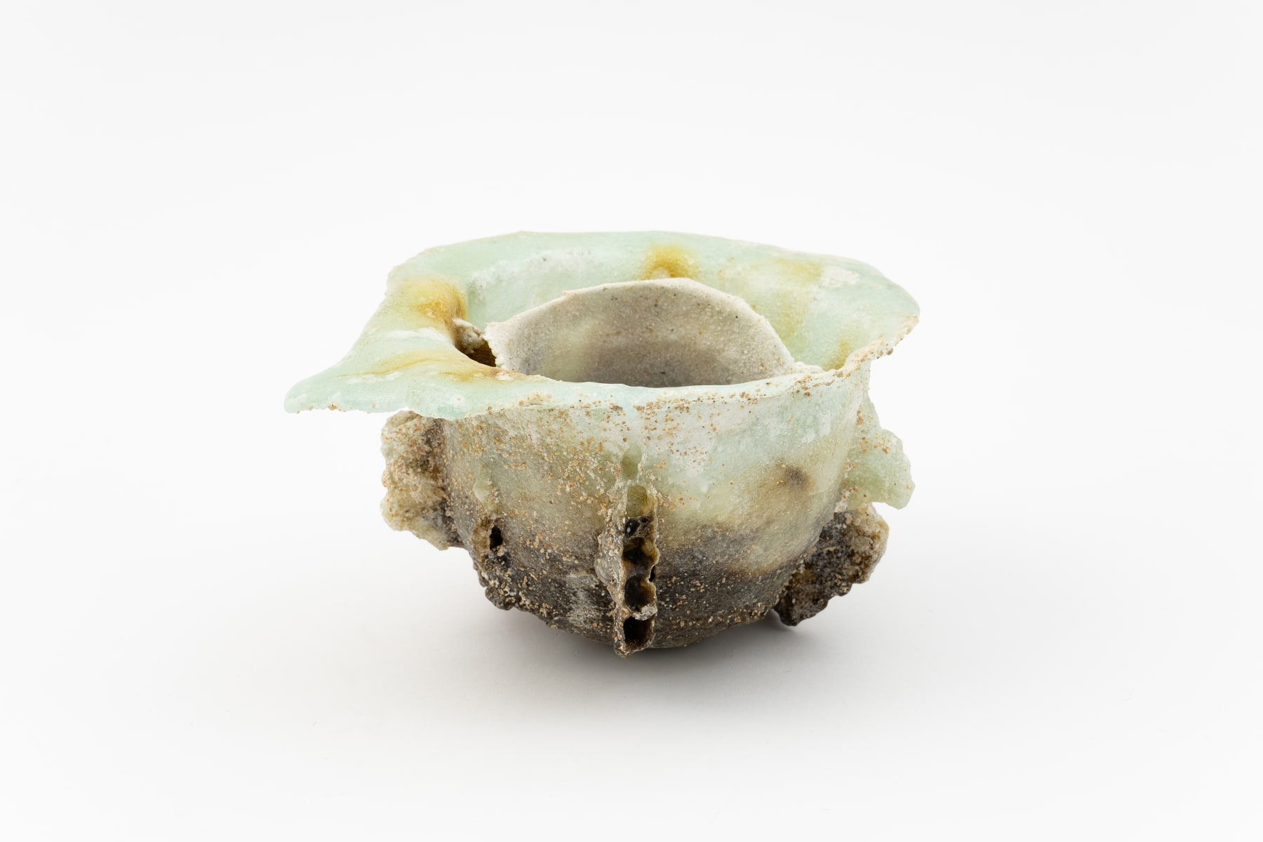 Masaomi Yasunaga, 砕 Crumbling, 2022