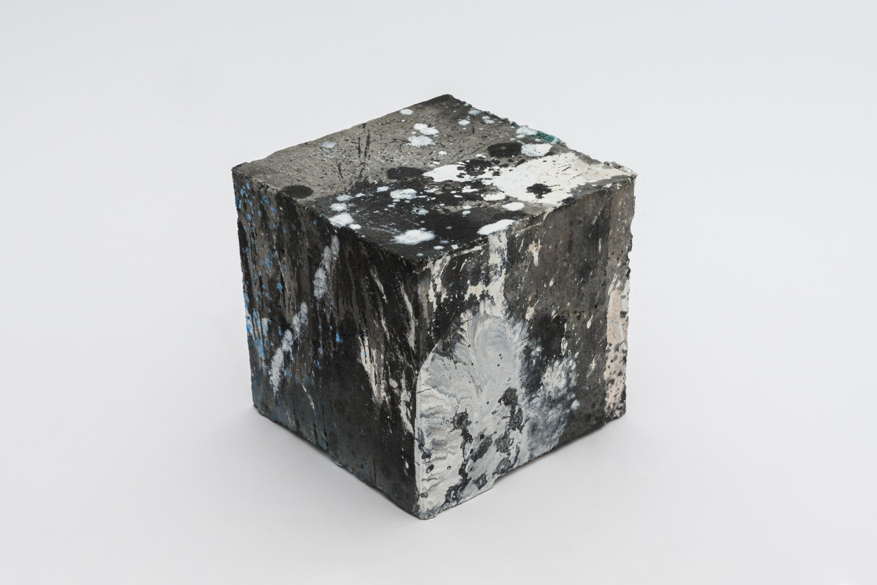 Tomohisa Obana, ornament, 2022