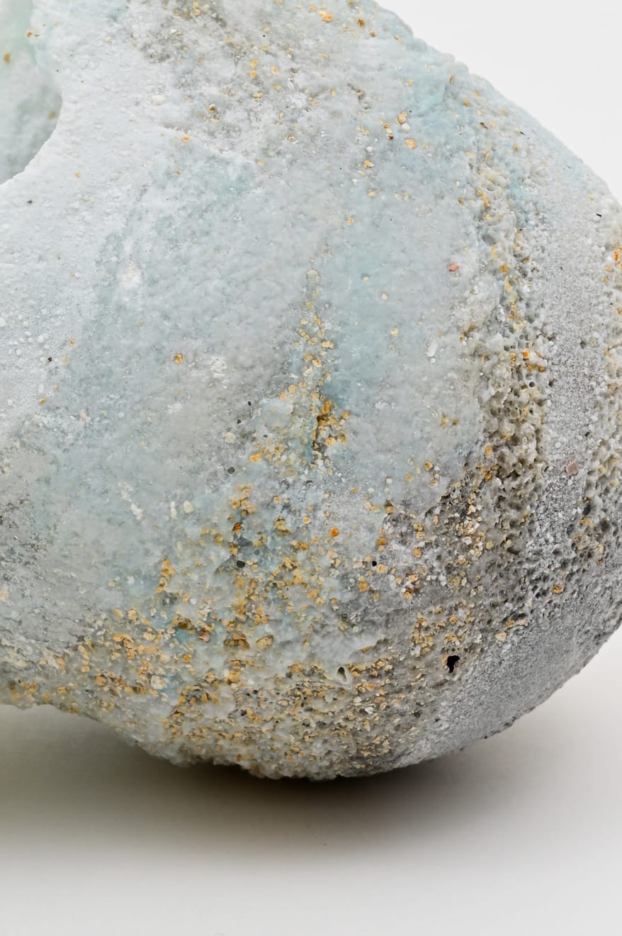 Masaomi Yasunaga, Crumbling 砕, 2024