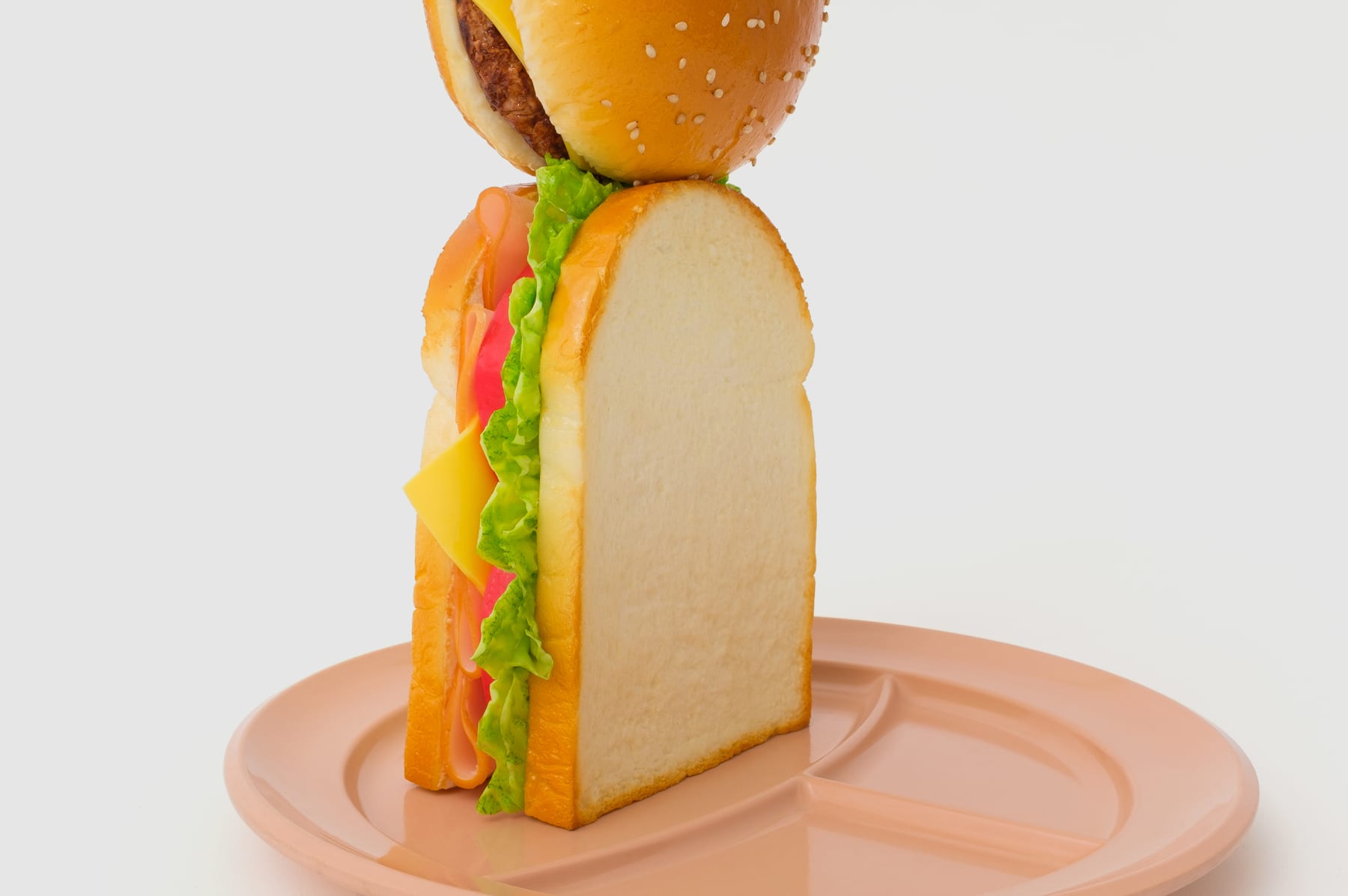 Takuro Tamayama, Burger and Sandwich, 2019
