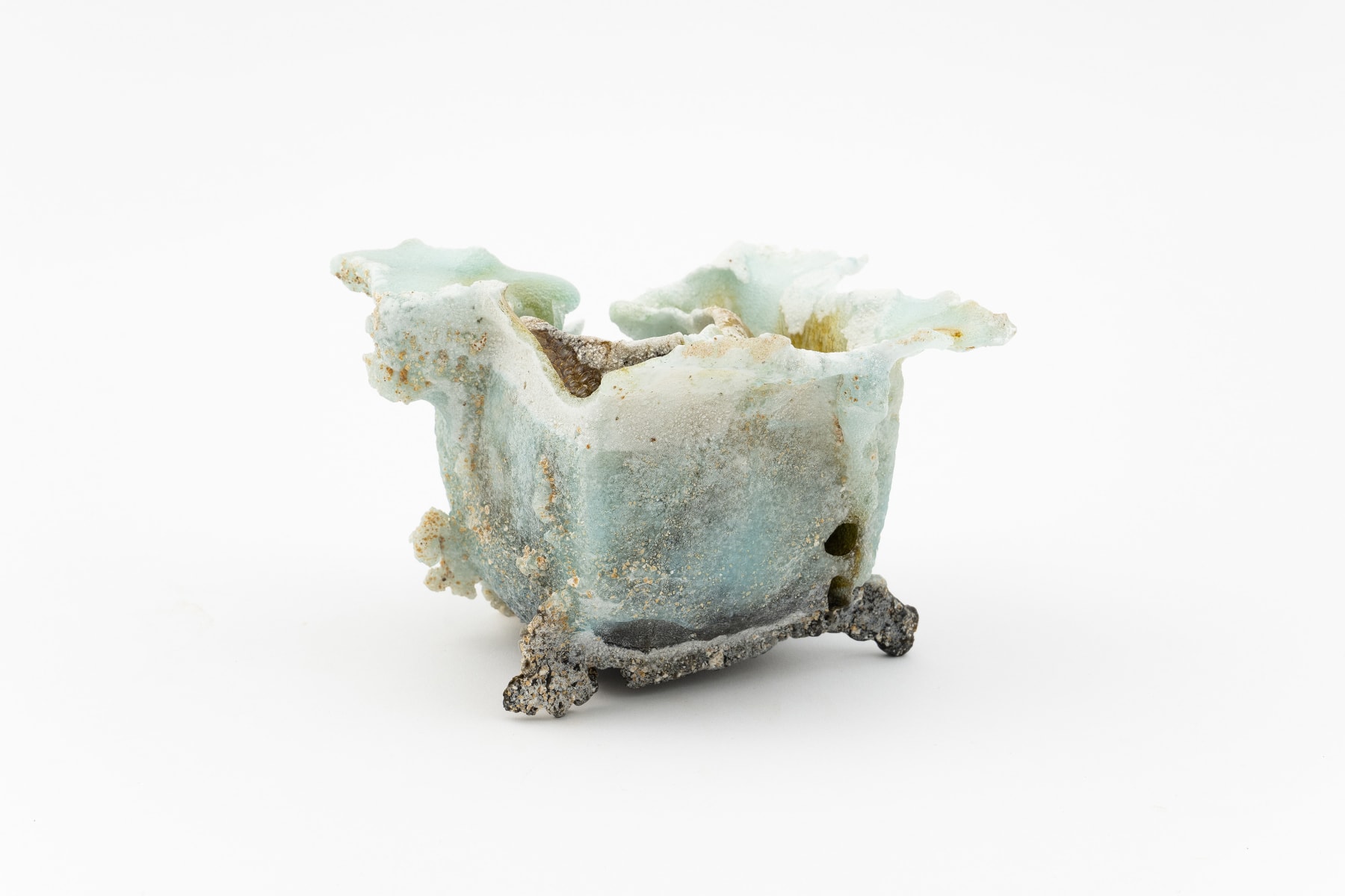 Masaomi Yasunaga, Crumbling, 2023