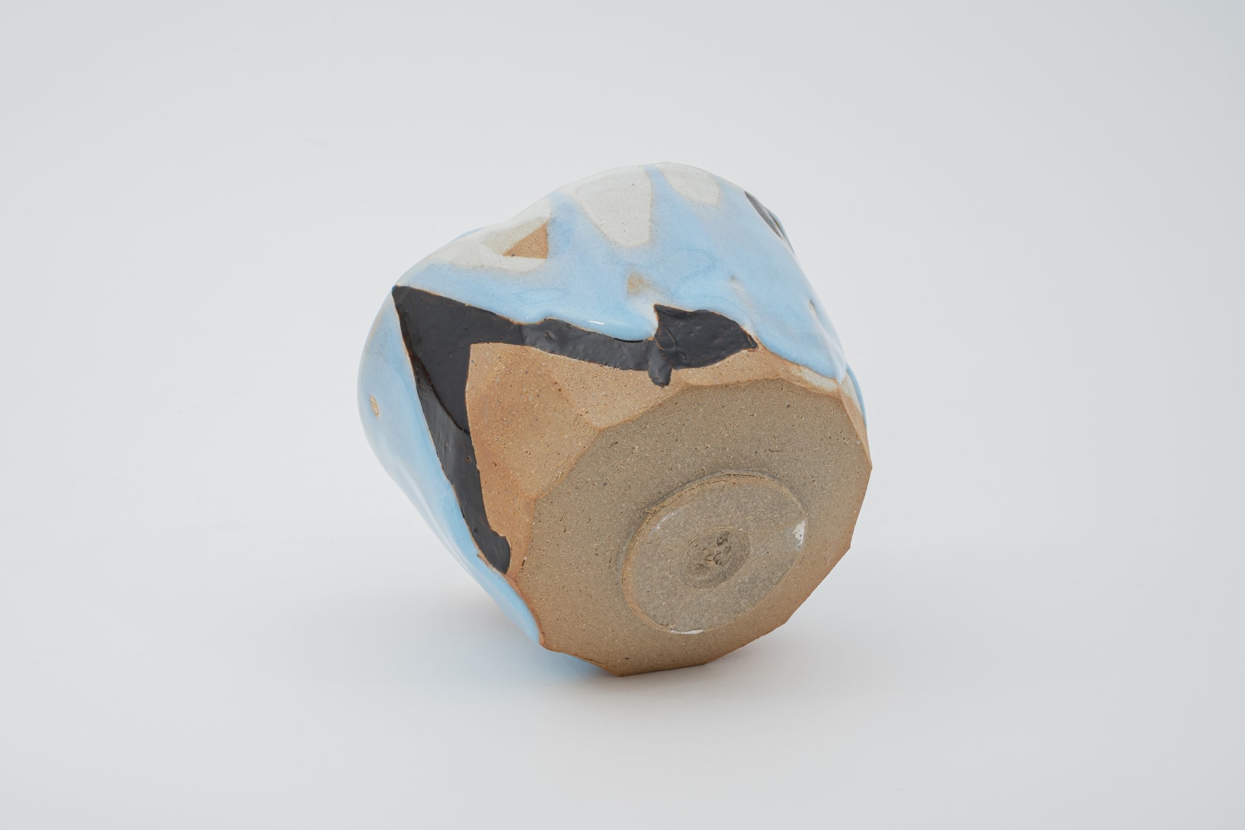 Hosai Matsubayashi XVI, Geppaku glaze with lacquer / 茶盌　陶漆合作　塗　西村圭功, 2020