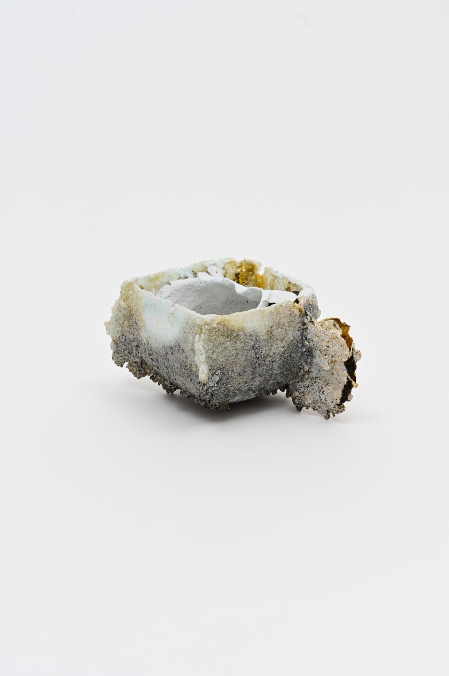 Masaomi Yasunaga, Crumbling 砕, 2024