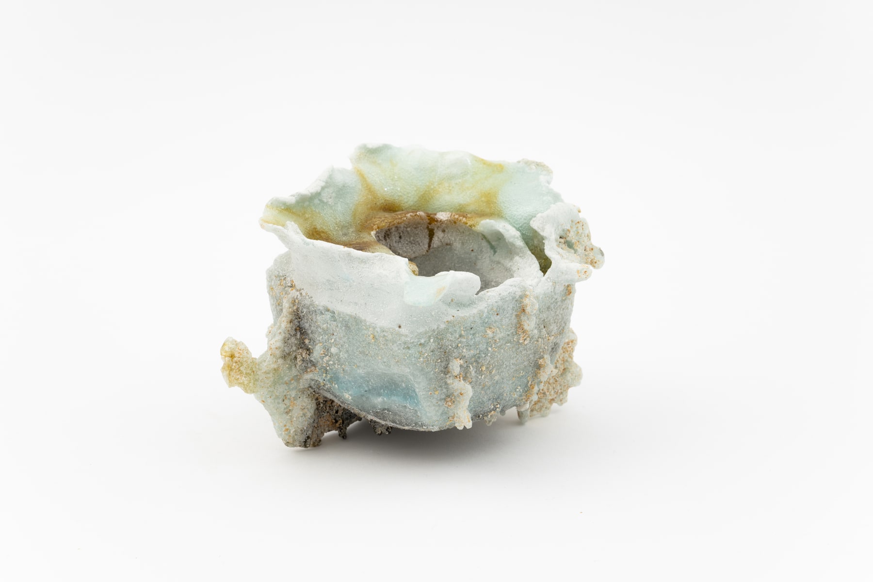Masaomi Yasunaga, Crumbling, 2023