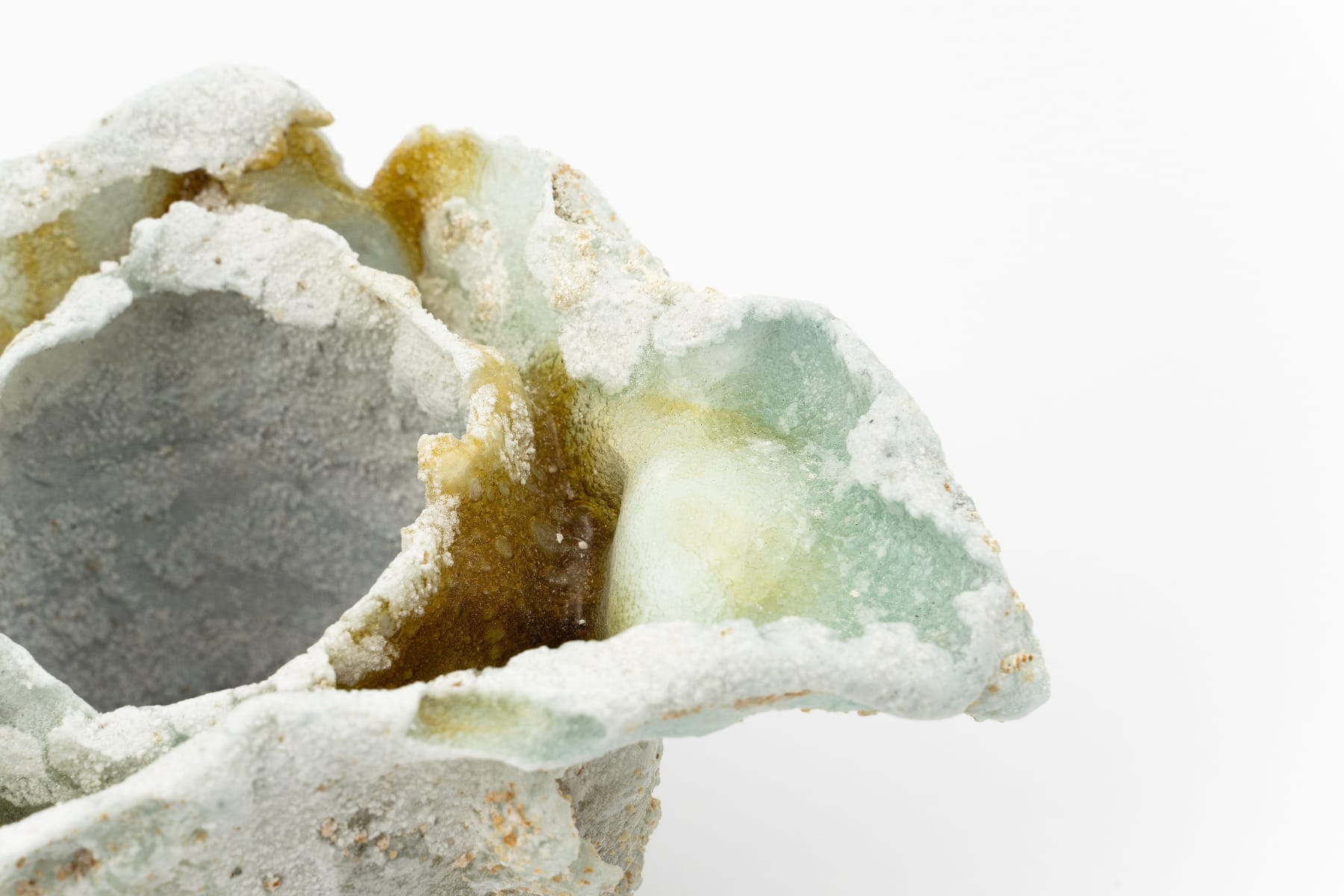 Masaomi Yasunaga, Crumbling, 2023