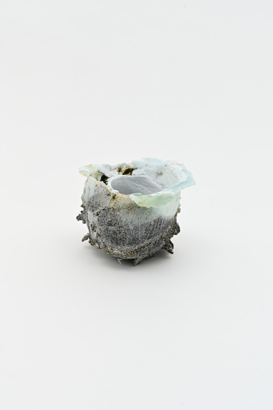 Masaomi Yasunaga, Crumbling 砕, 2024
