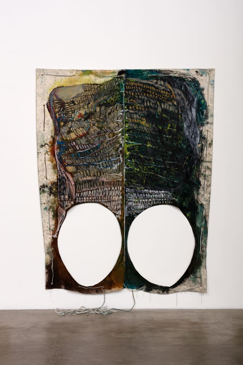 Naotaka Hiro, Untitled (Two Legs Vertical), 2016