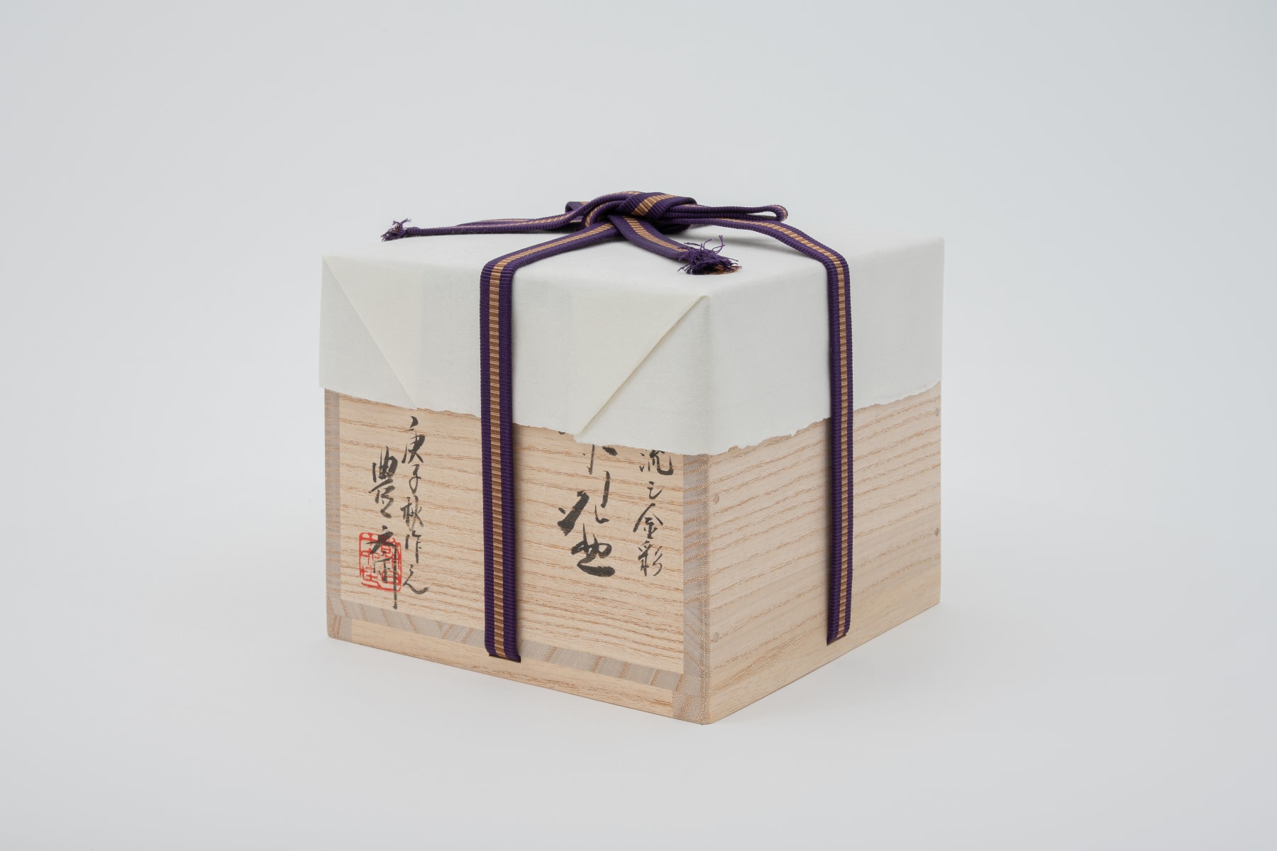 Hosai Matsubayashi XVI, Geppaku glaze with gold Chawan / 月白釉流シ金彩, 2020