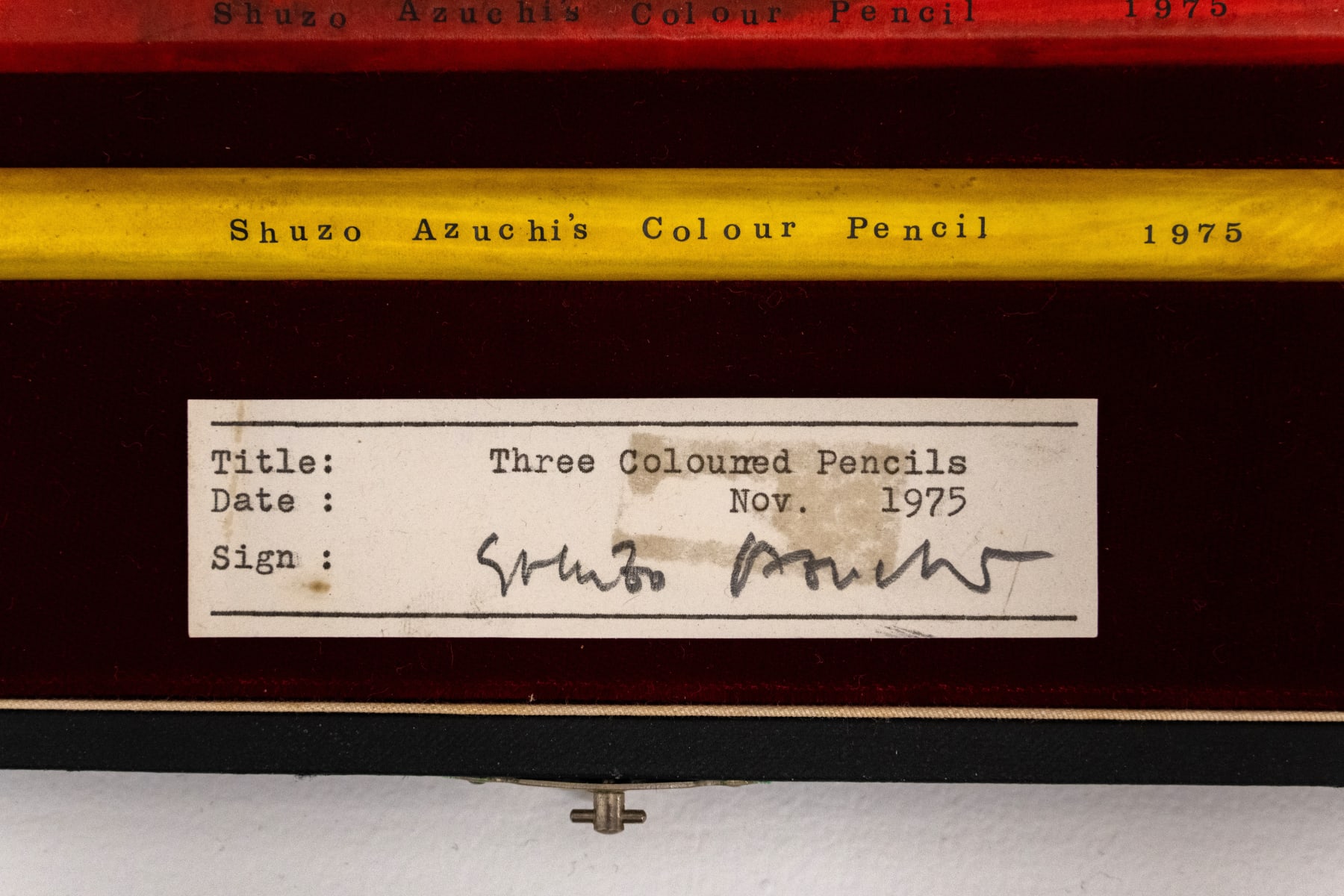 Shuzo Azuchi Gulliver, Three colored pencils : Model-D, 1975