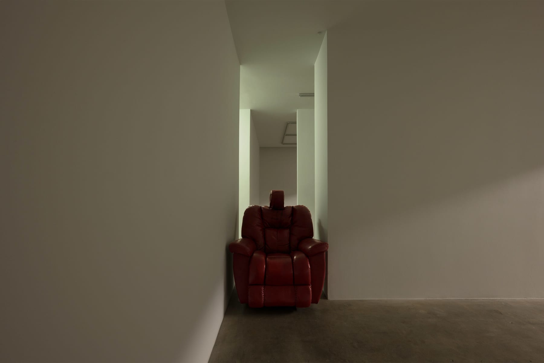 Michael E Smith, Untitled, 2022