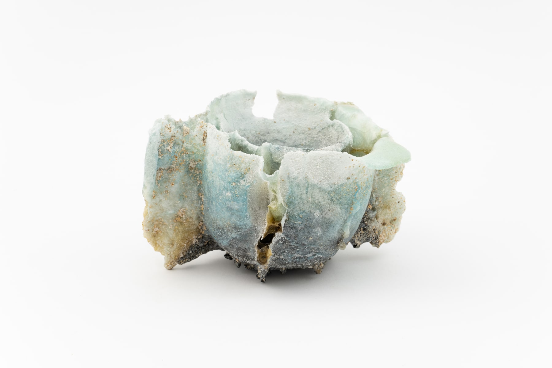 Masaomi Yasunaga, Crumbling, 2023