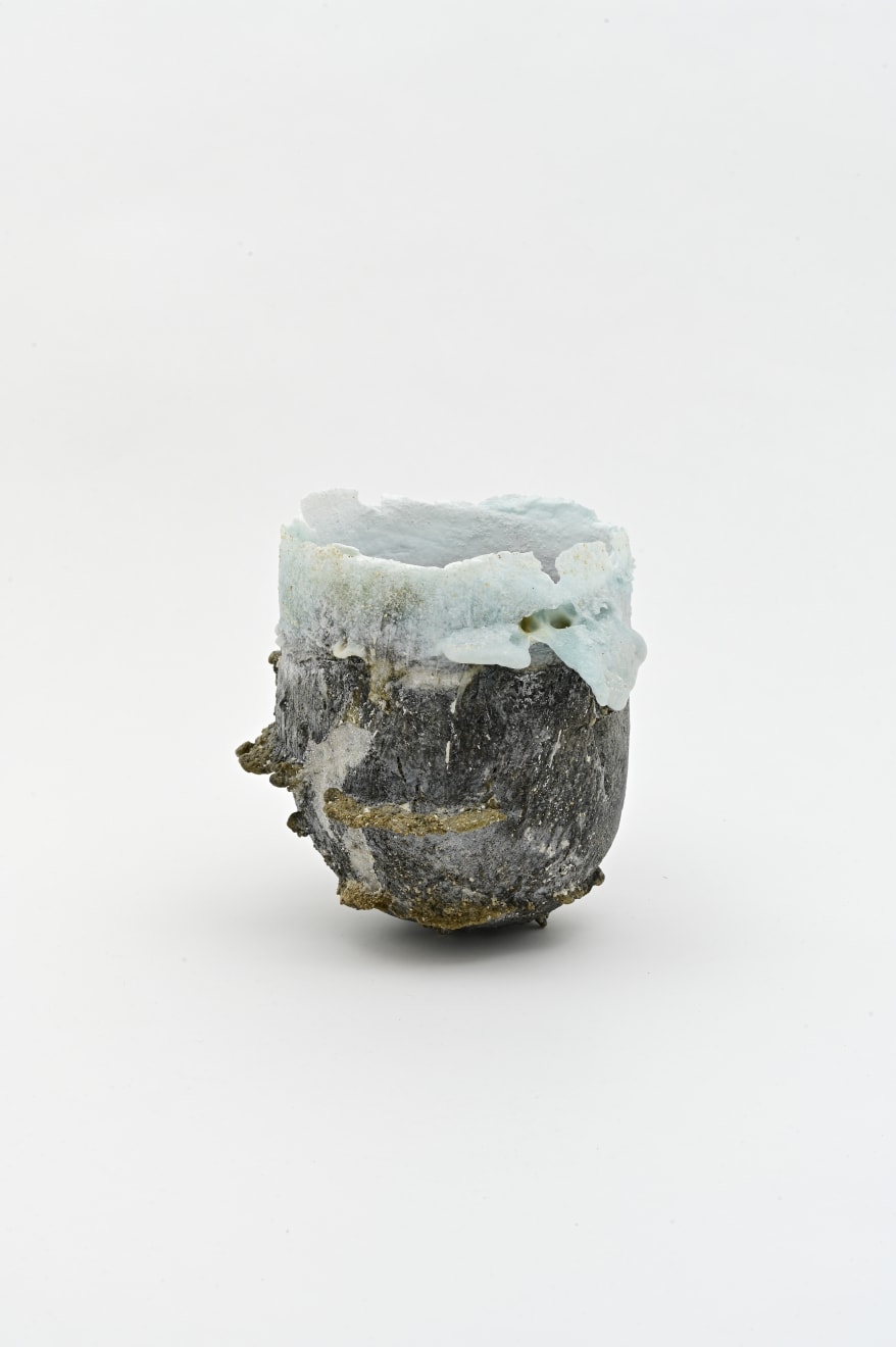 Masaomi Yasunaga, Crumbling 砕, 2024