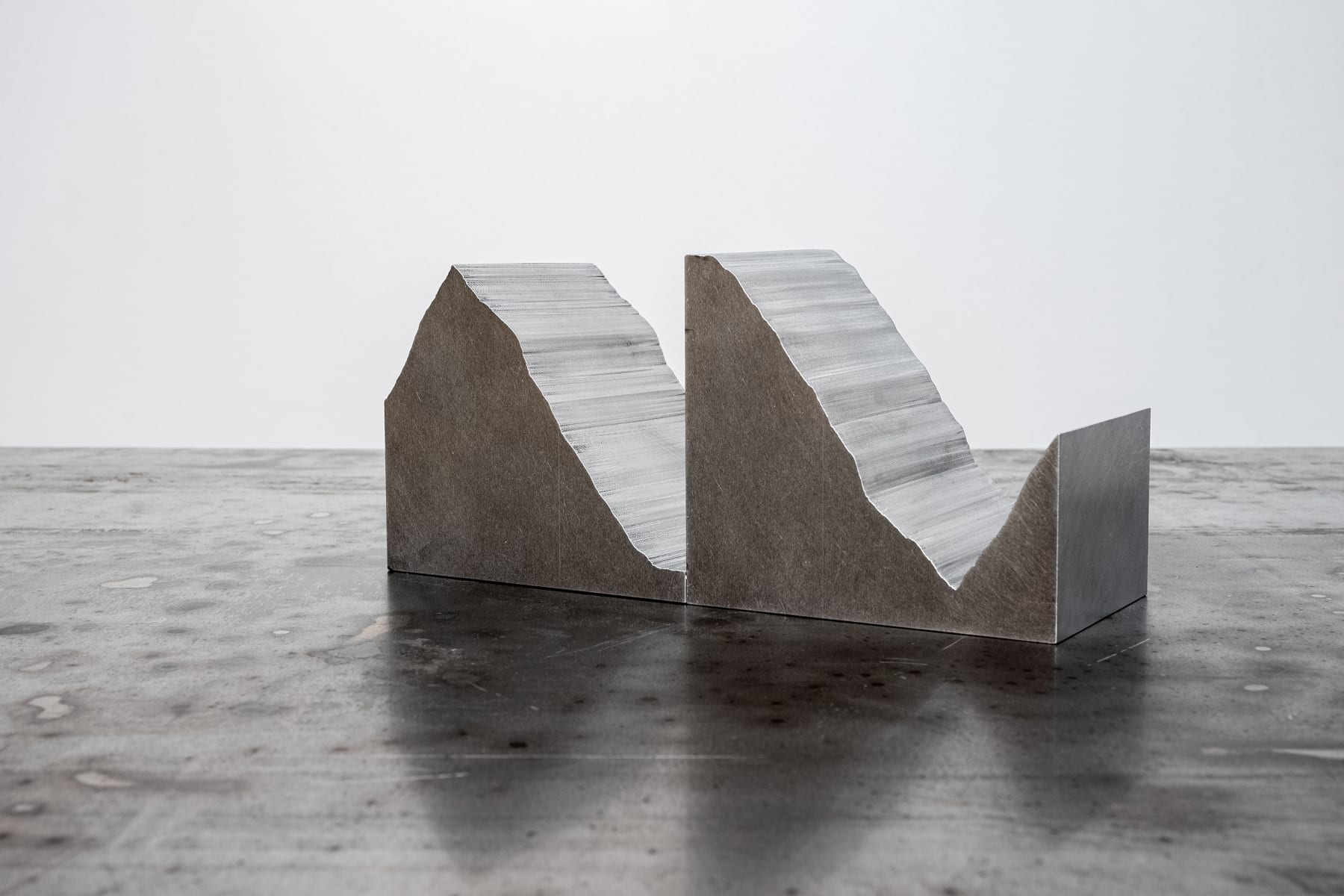 Jiro Nagase, Bookends C, 2022
