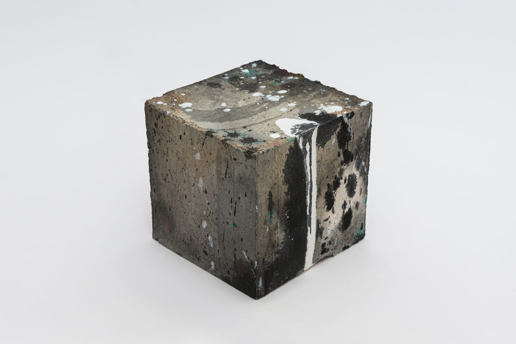 Tomohisa Obana, ornament, 2022