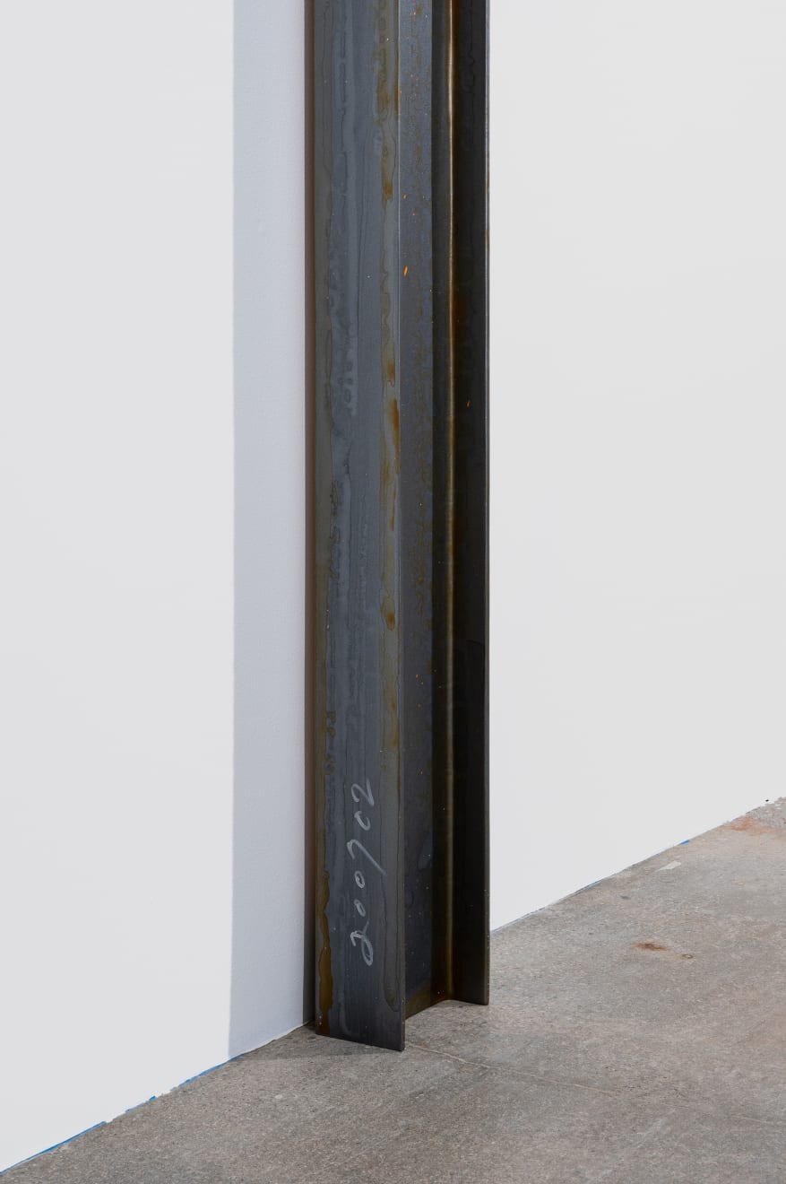 Kaz Oshiro, Untitled (Steel Beam), 2020