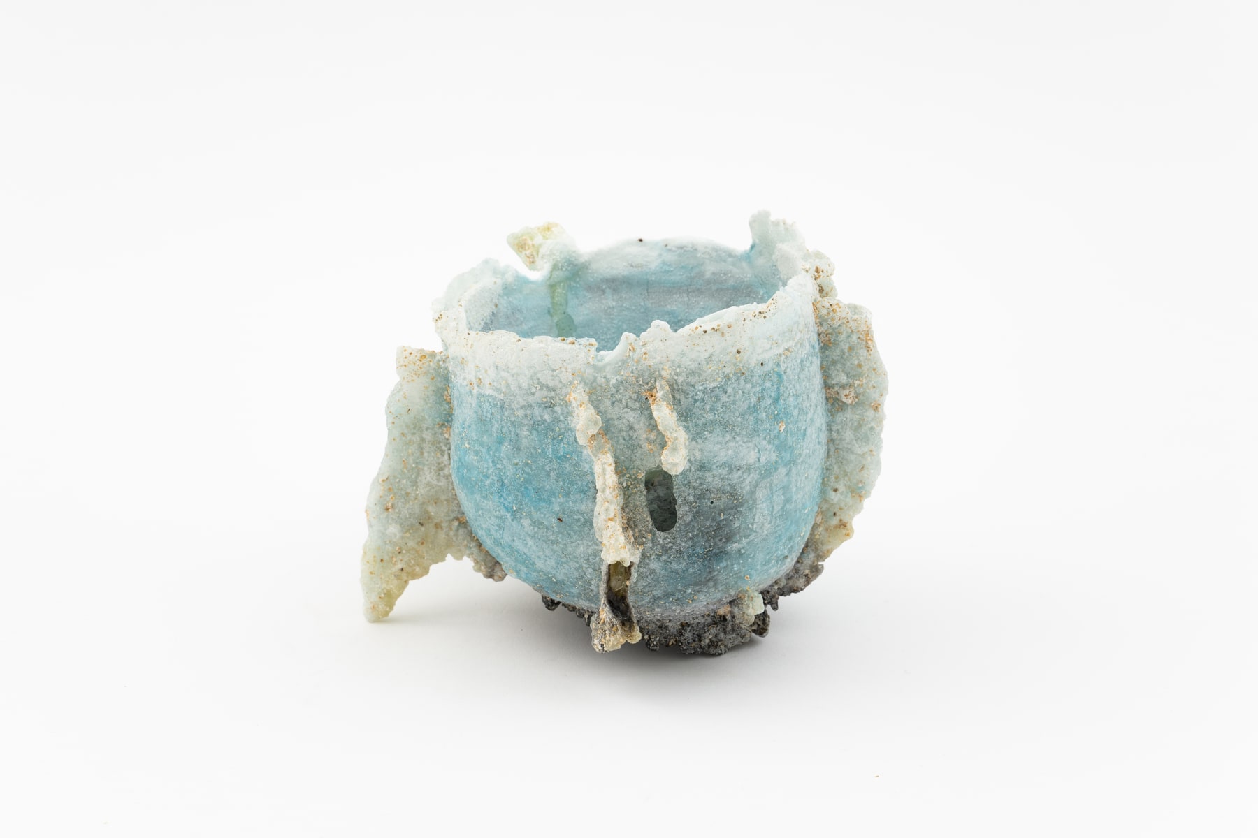 Masaomi Yasunaga, Crumbling, 2023