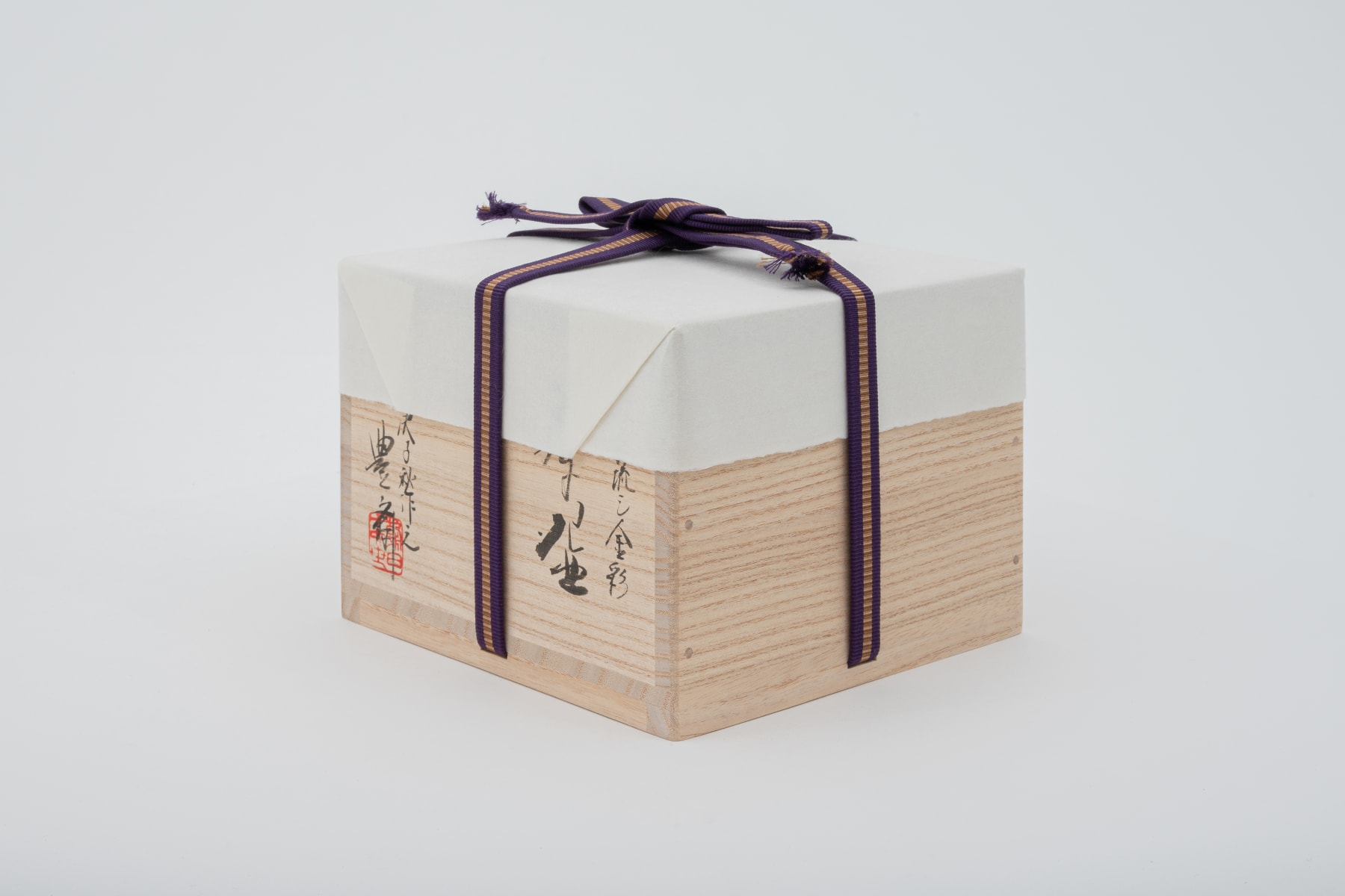 Hosai Matsubayashi XVI, Geppaku glaze with gold Chawan / 月白釉流シ金彩, 2020