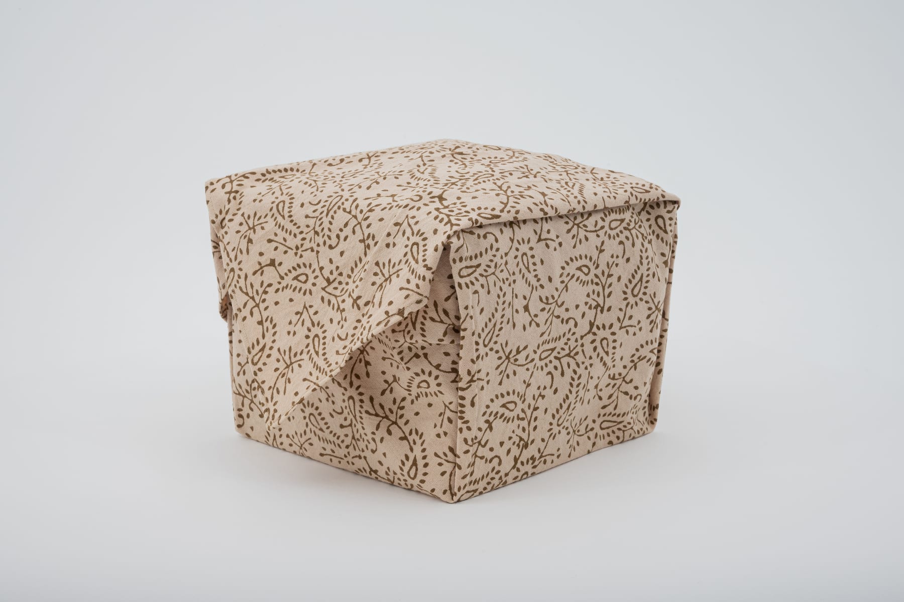 Hosai Matsubayashi XVI, Geppaku glaze Chawan / 月白釉流シ 茶碗, 2020