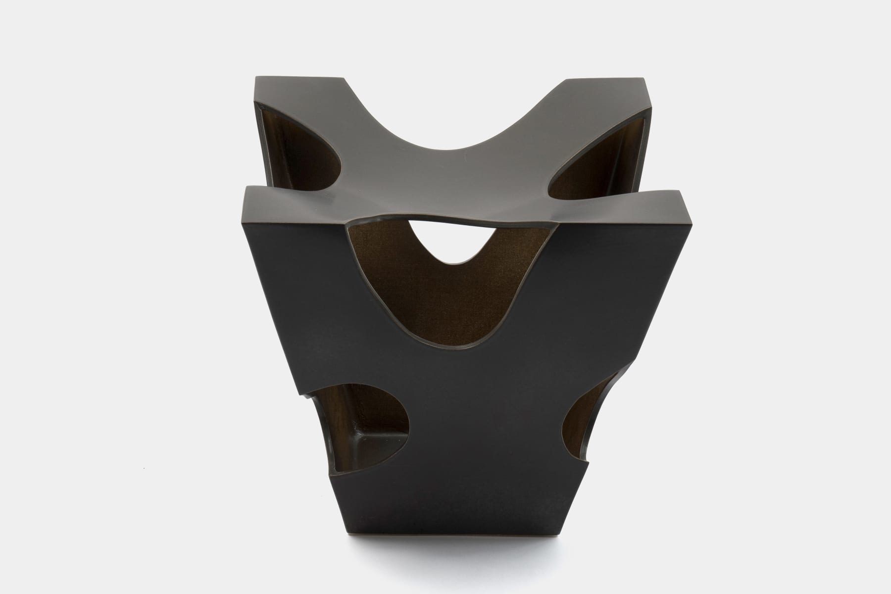 Kiyomizu Rokubey VIII, Black Ceramic Figure 26－B 黒泑陶姿26－B, 2014