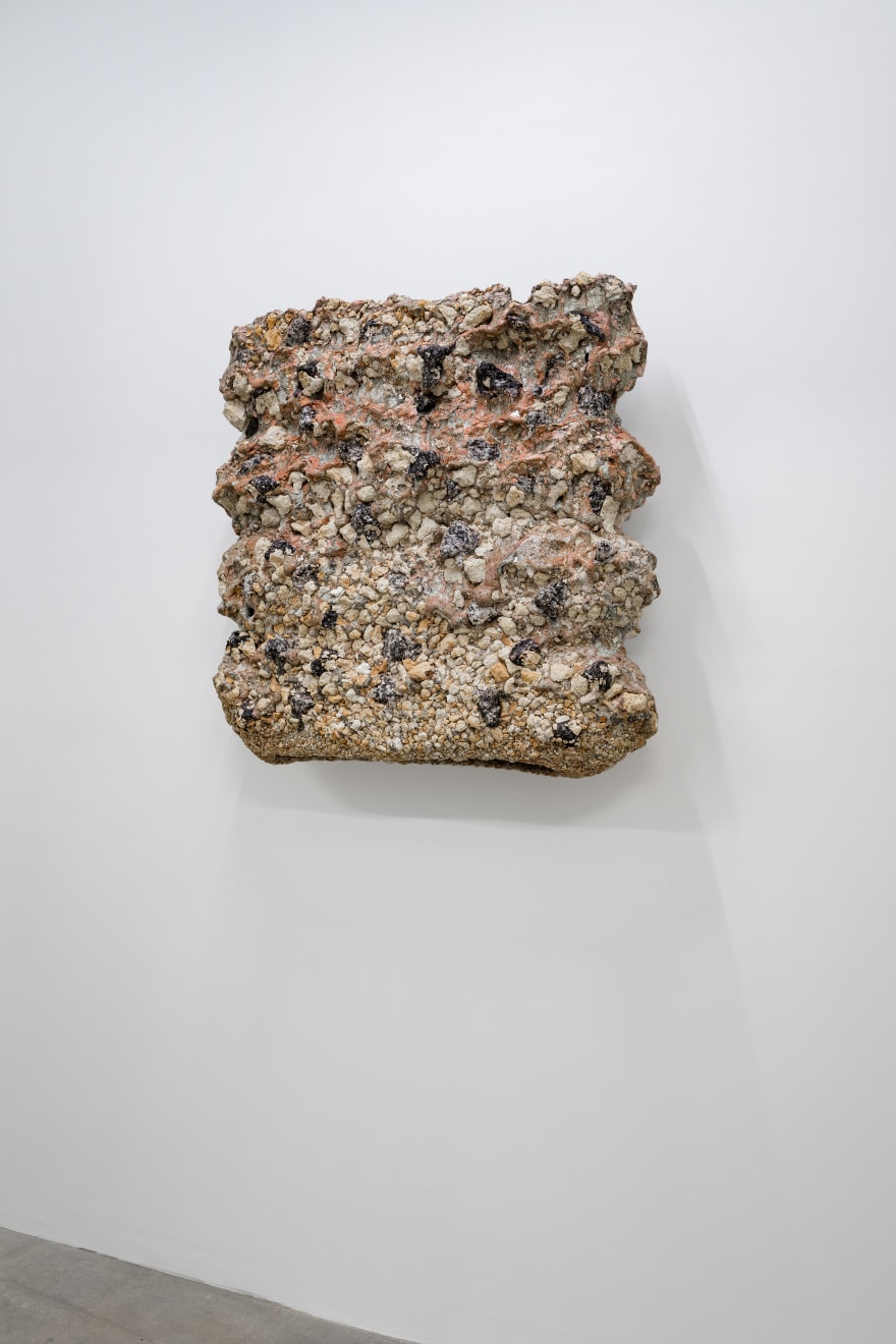 Masaomi Yasunaga, 石と熔け合う器 - Vessel fused with stone, 2022