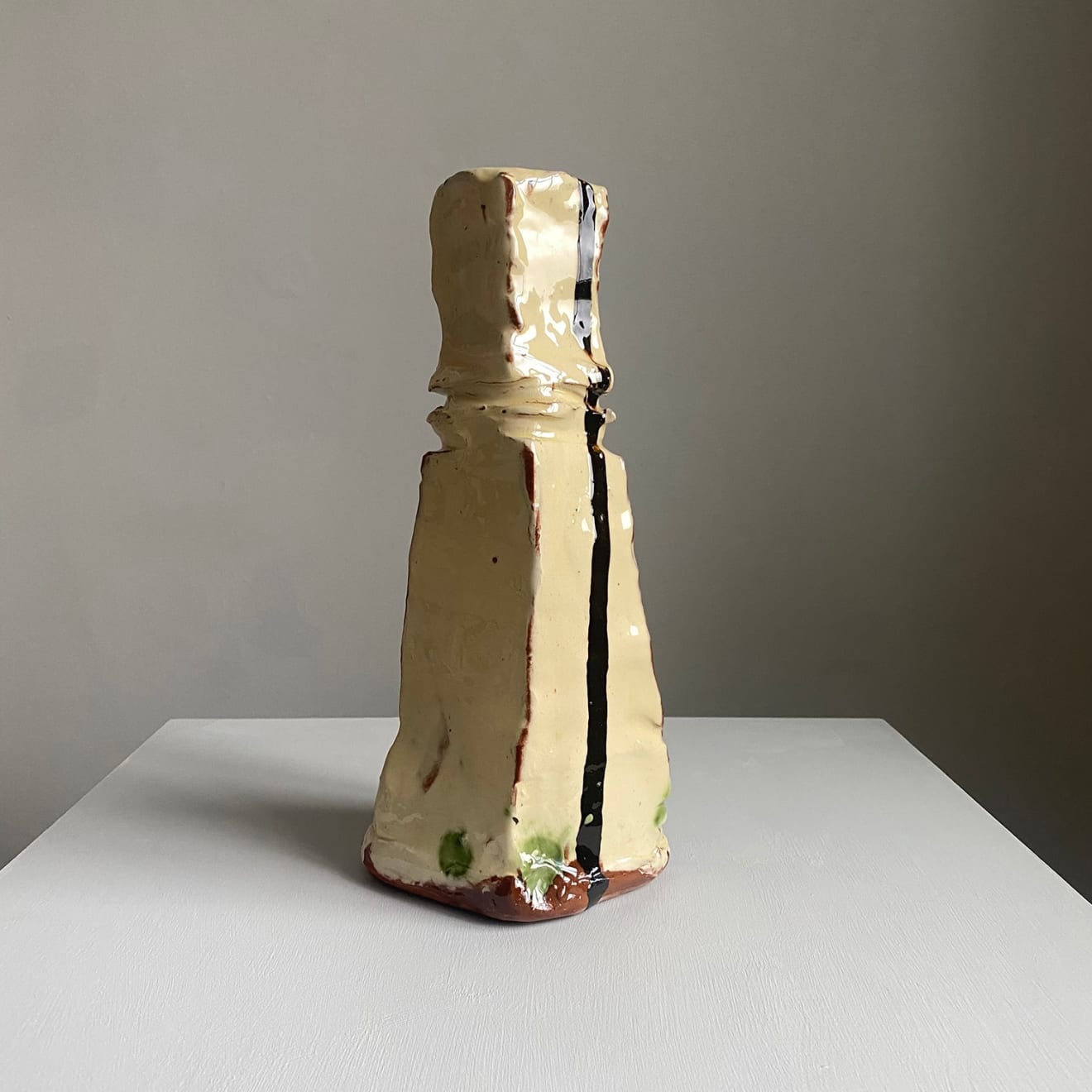 Dylan Bowen, Carved Form 2, 2022