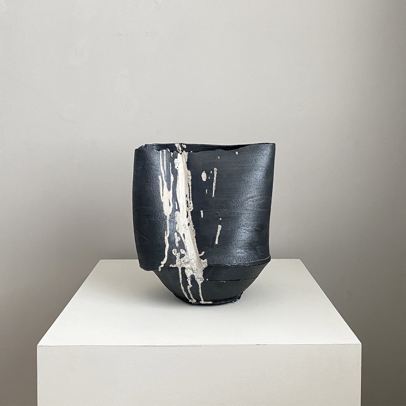 Dan Kelly, Deuce Vessel 8, 2022