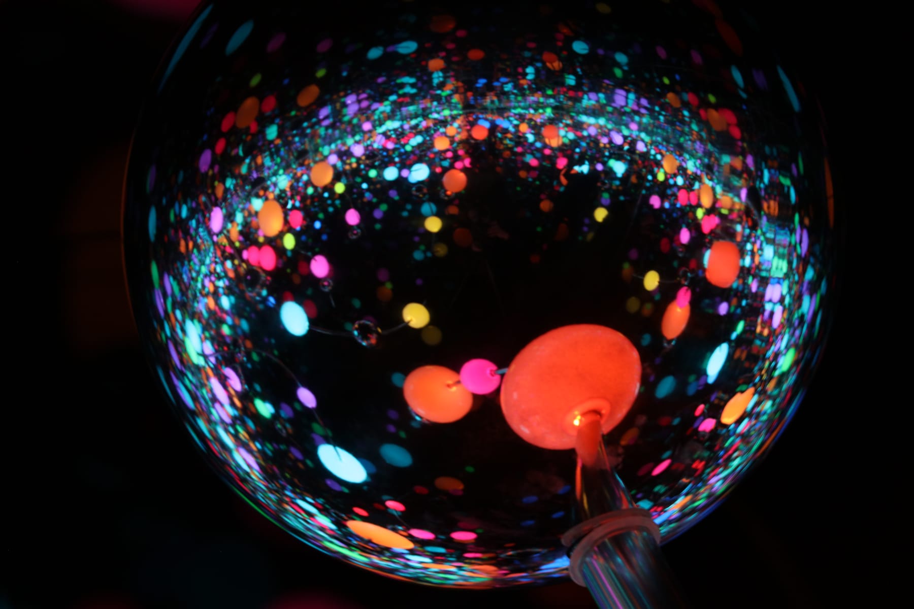 Yayoi Kusama, Infinity Mirrored Room―The Eternally Infinite Light of the Universe Illuminating the Quest for Truth, 2020