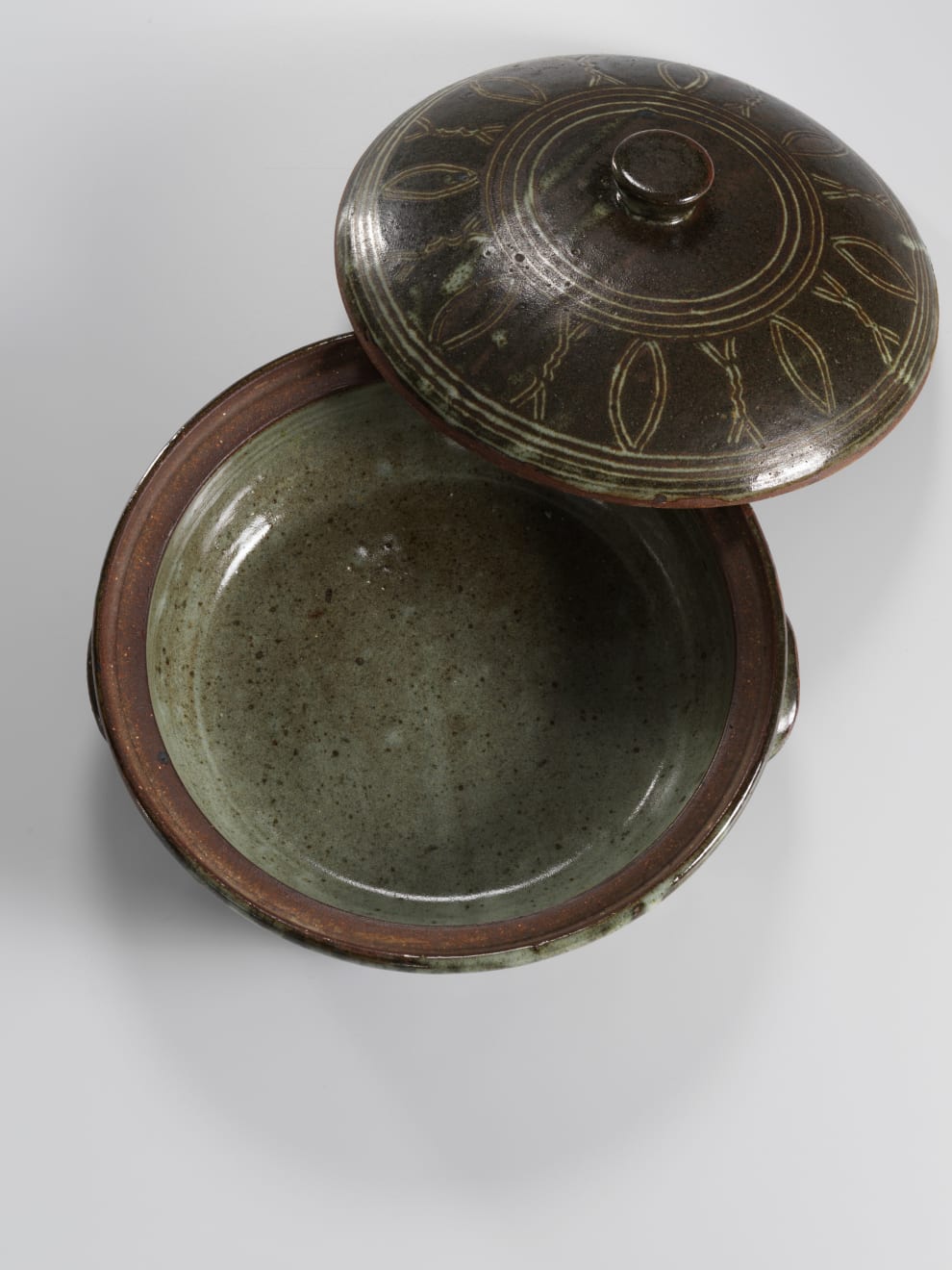 Ladi Kwali, Large Lidded Pot