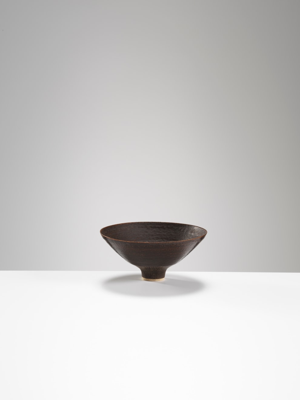 Lucie Rie, Footed Bowl, c. 1952