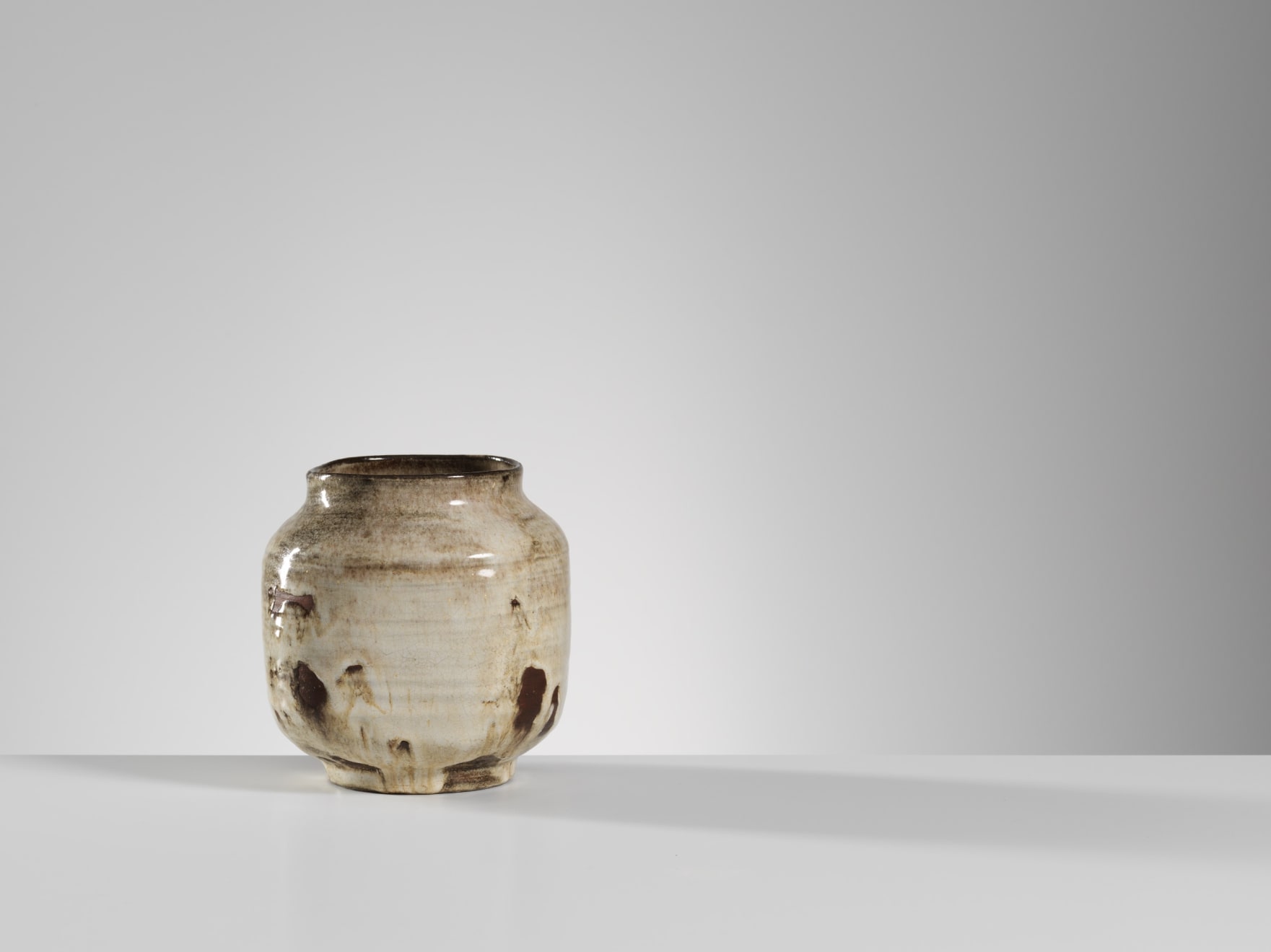Lucie Rie, Squared Pot, c. 1940s