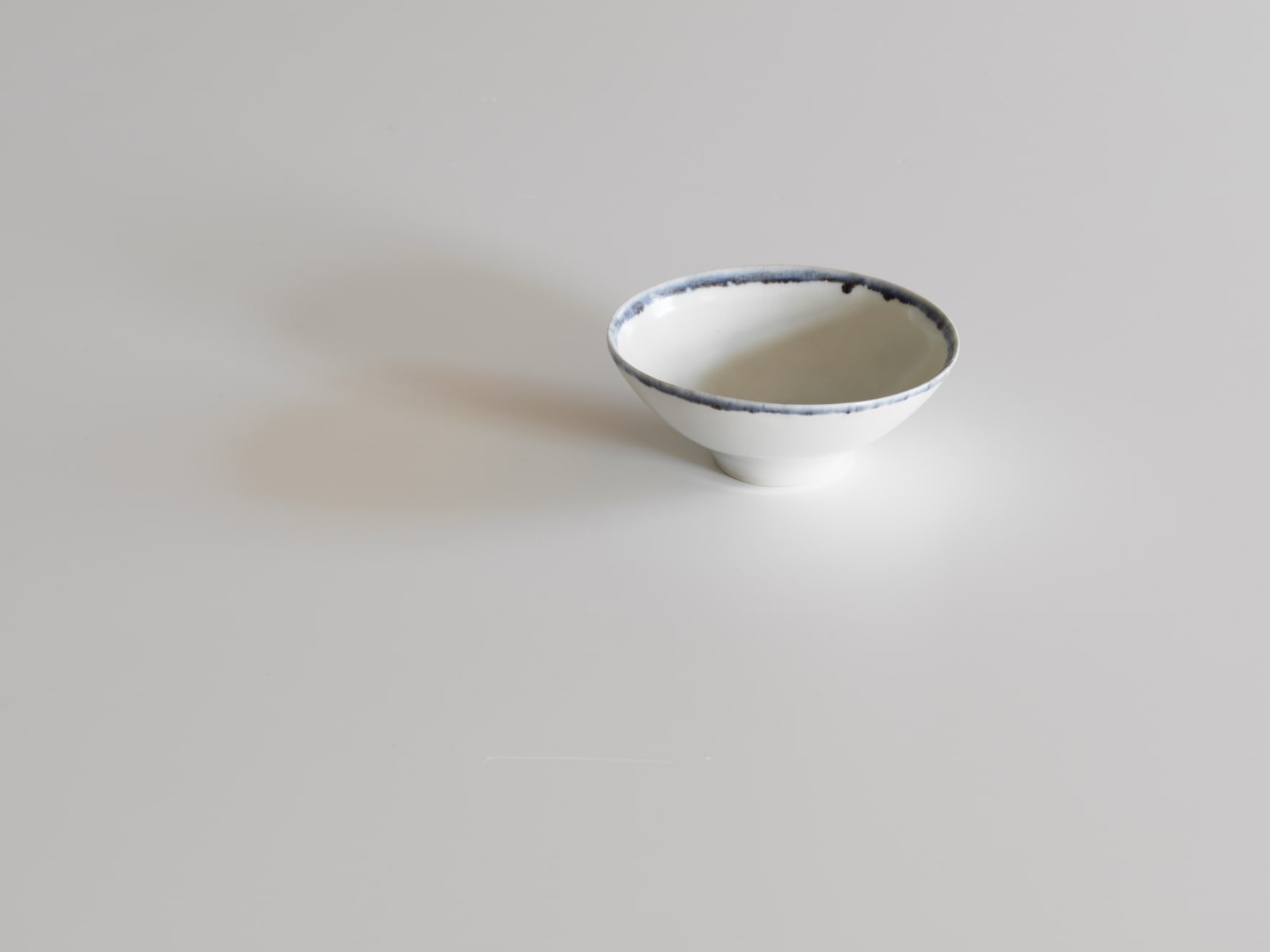 Edmund de Waal, Small bowl, c. 1991