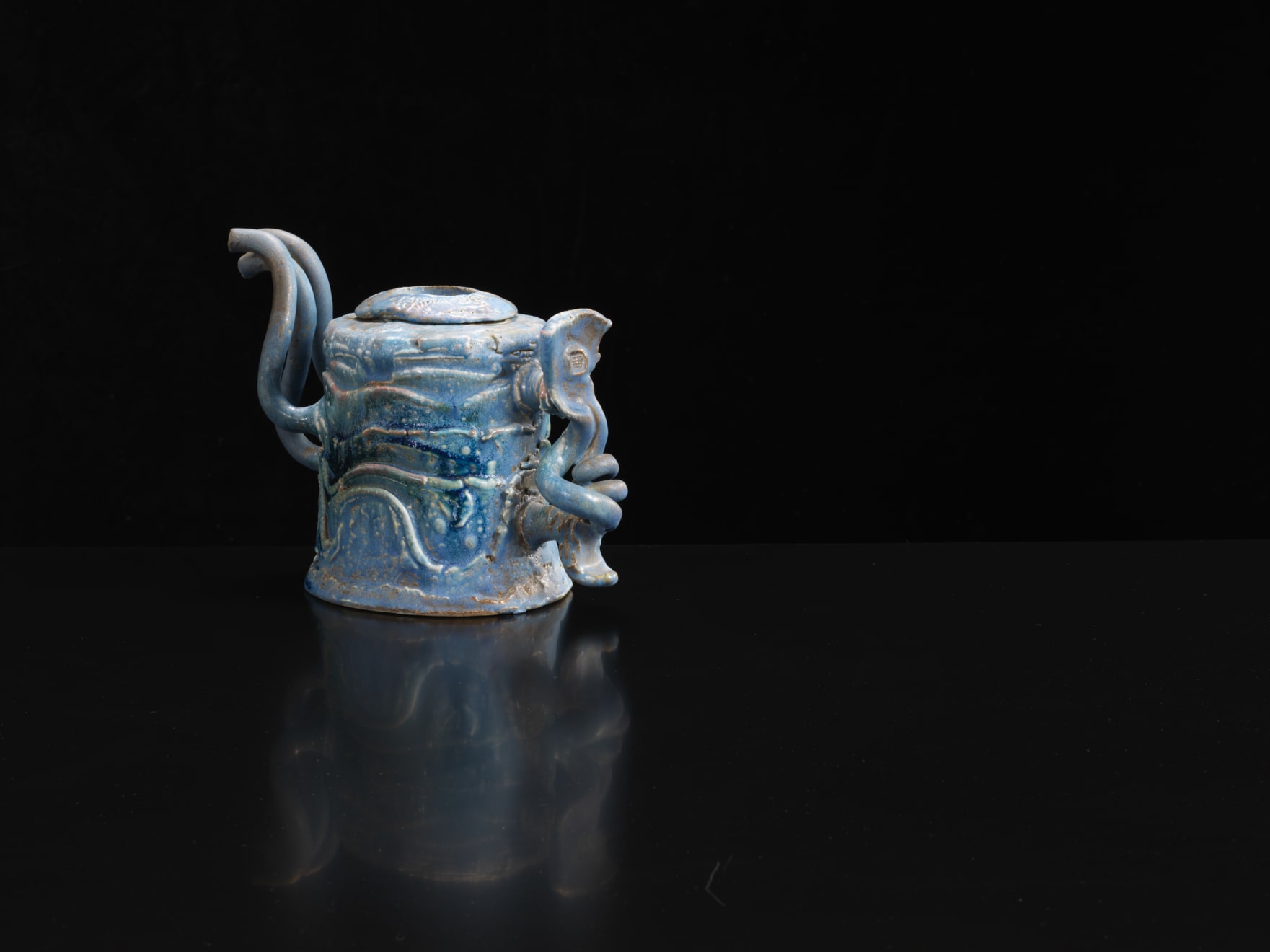 Colin Pearson, Blue Teapot