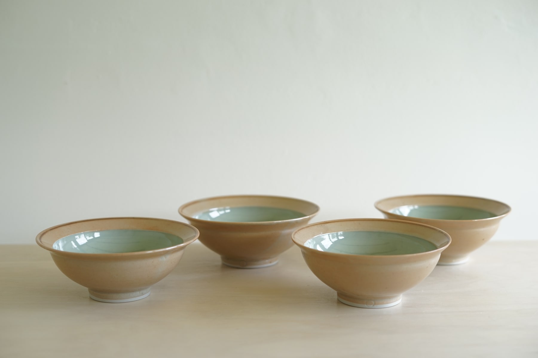 Gwyn Hanssen Pigott, Four Bowls