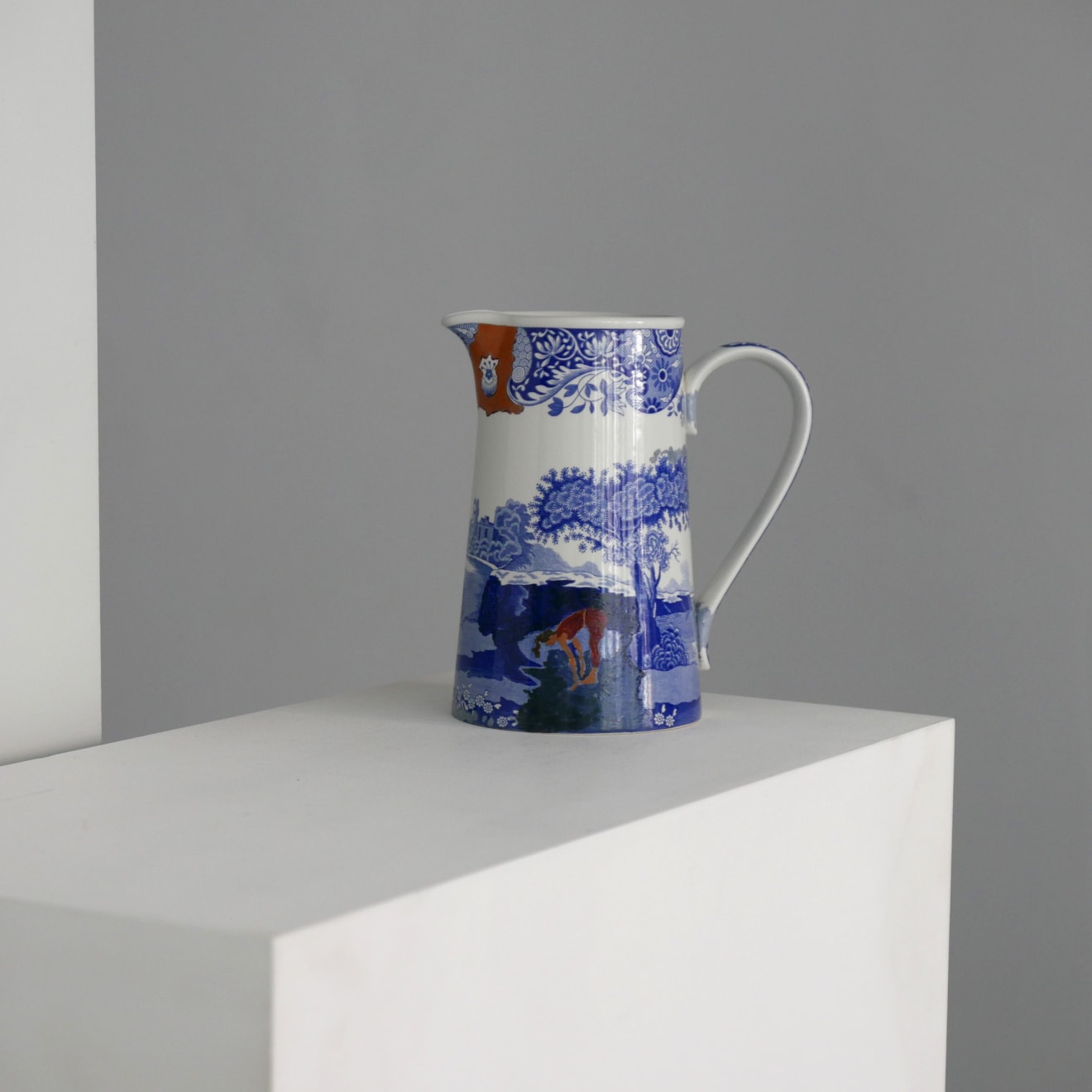 Charlotte Hodes, Jug