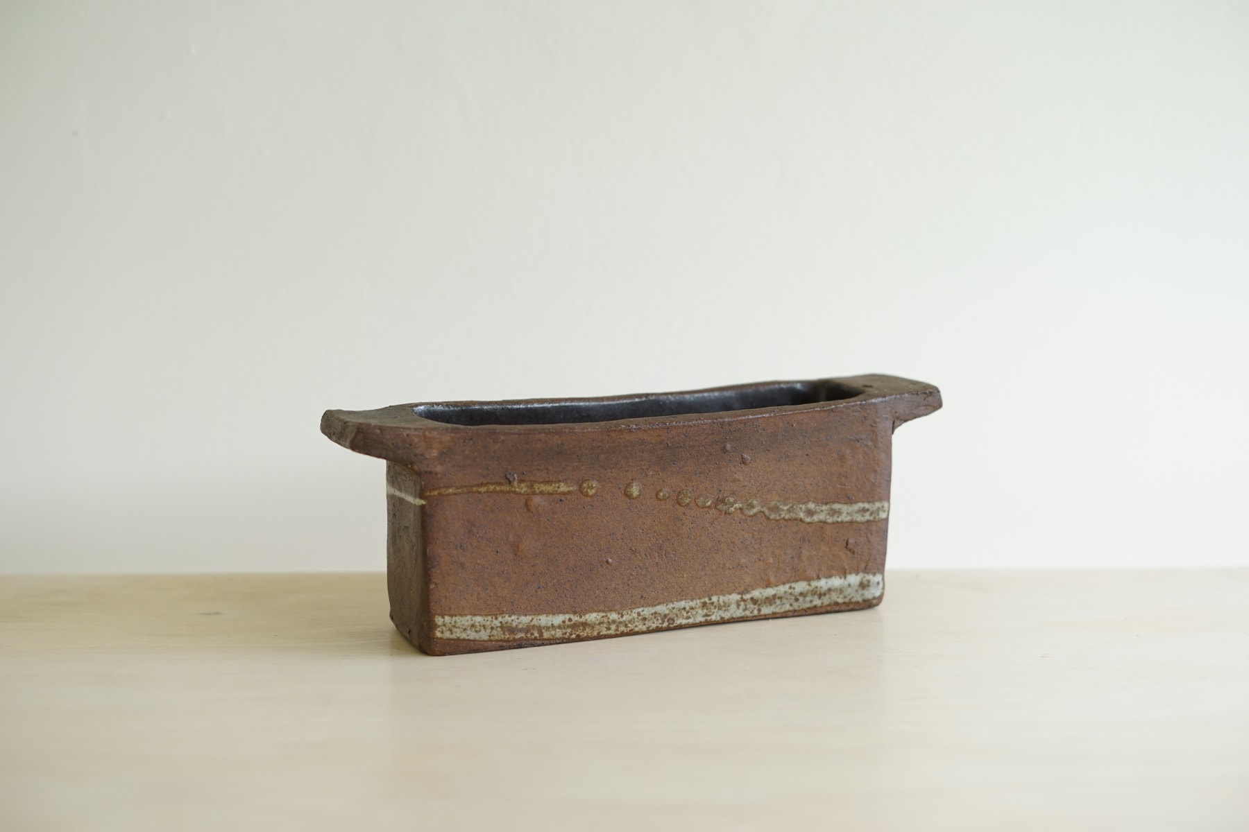 Janet Leach, Letter Holder