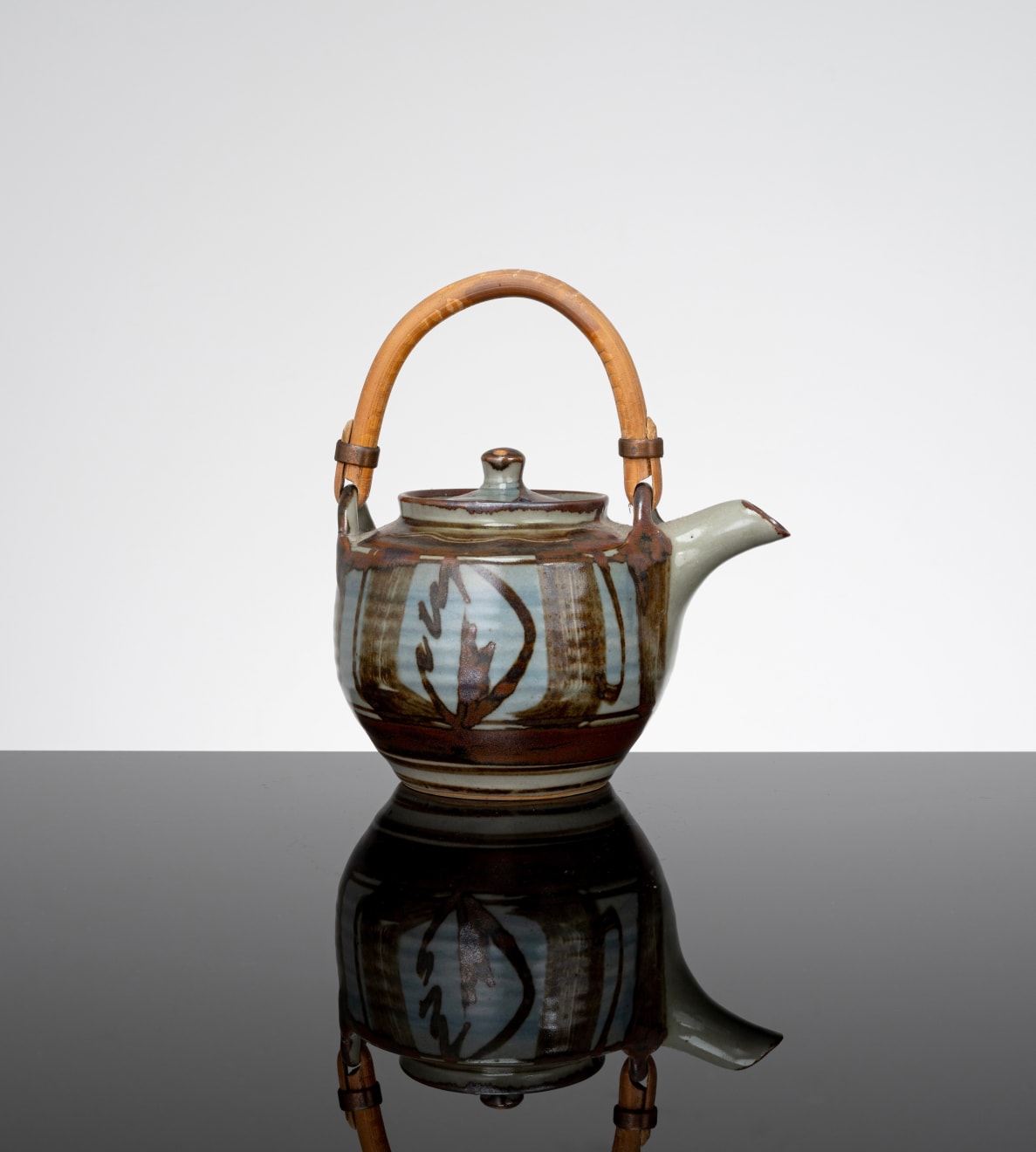 Harry & May Davis, Teapot, c. 1946 - 62