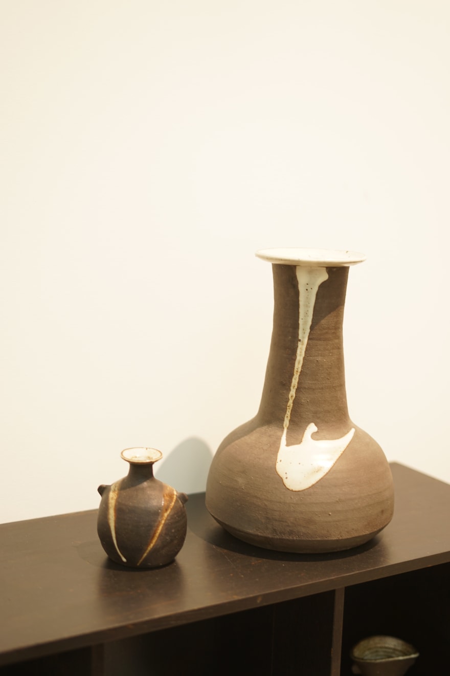Janet Leach, Vase