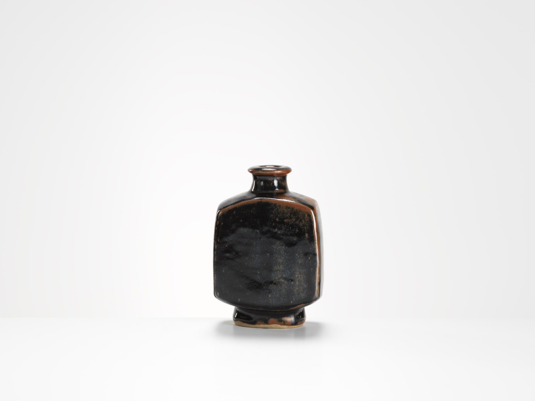 Bernard Leach, tenmoku bottle